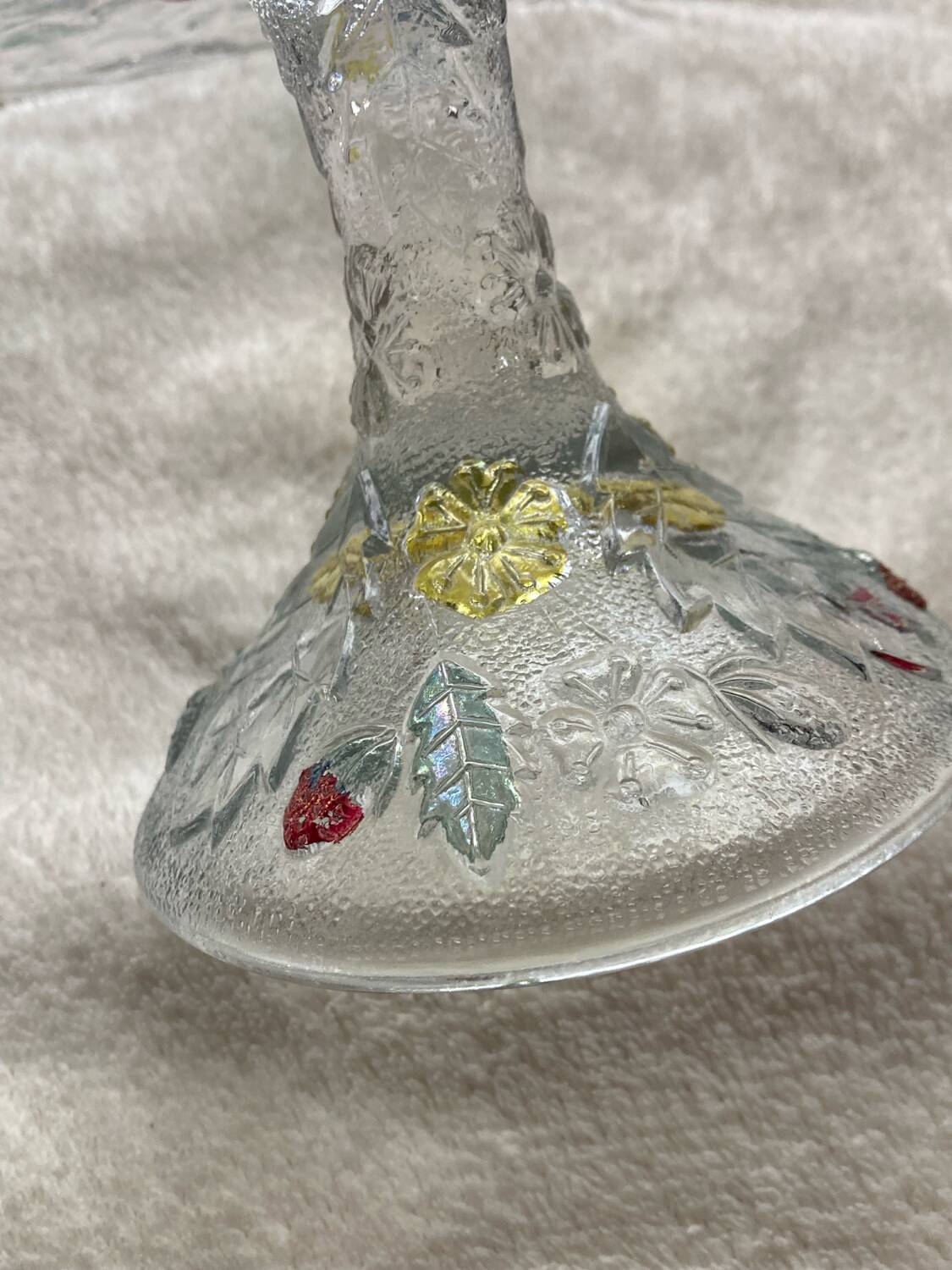 Cake stand with strawberry decoration