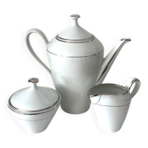 Cafetière, pot à lait et sucrier porcelaine blanche