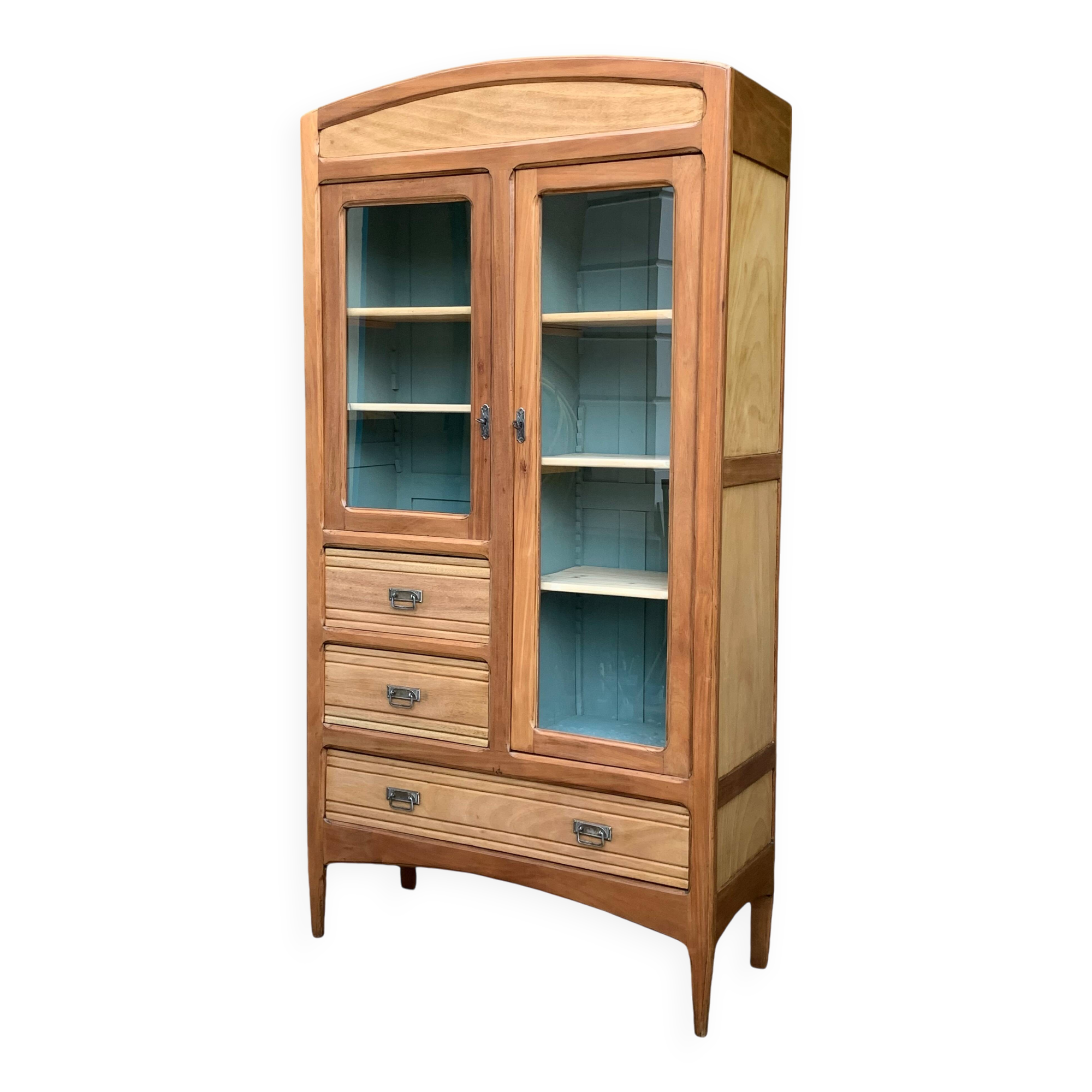 Armoire parisienne d’hôtel vitrée bois brut 1930
