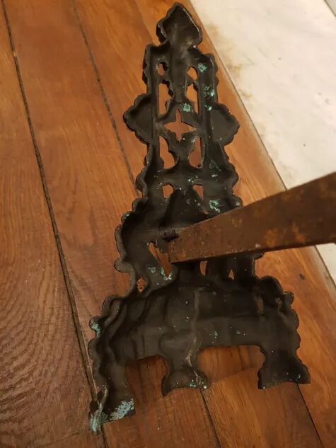 Cast iron firebacks