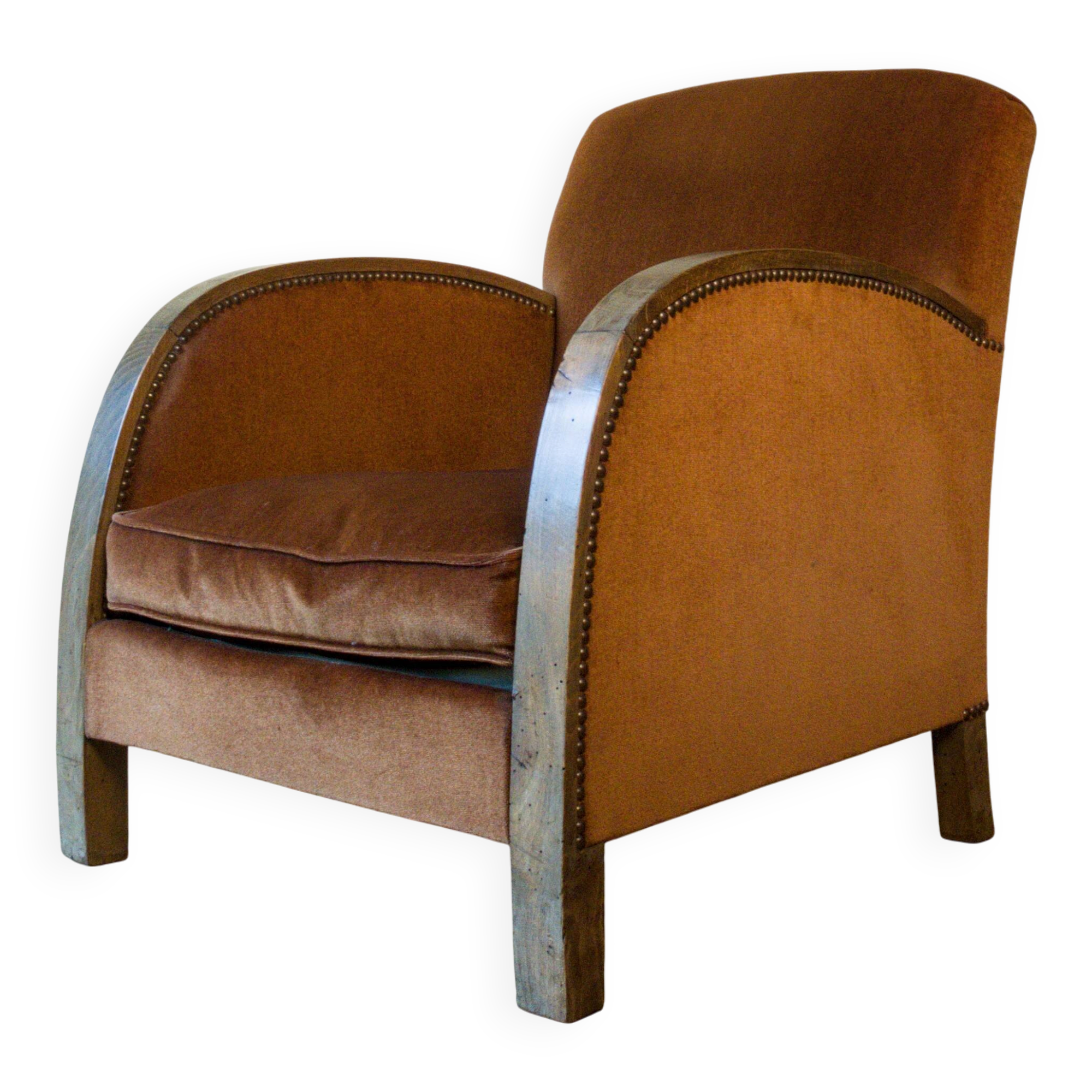 Art Deco club armchair in wood and rust brown velvet, circa 1930.