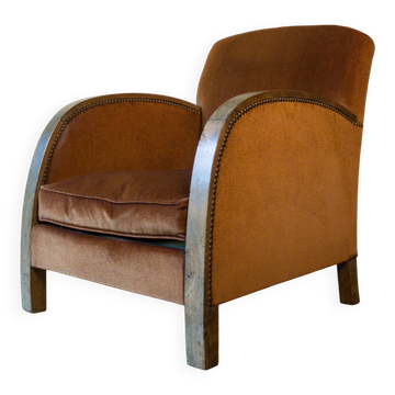 Art Deco club armchair in wood and rust brown velvet, circa 1930.