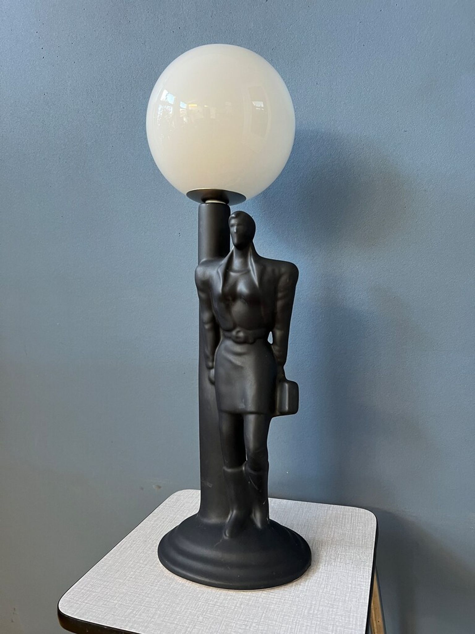 Vintage art deco porcelain desk lamp with glass lampshade