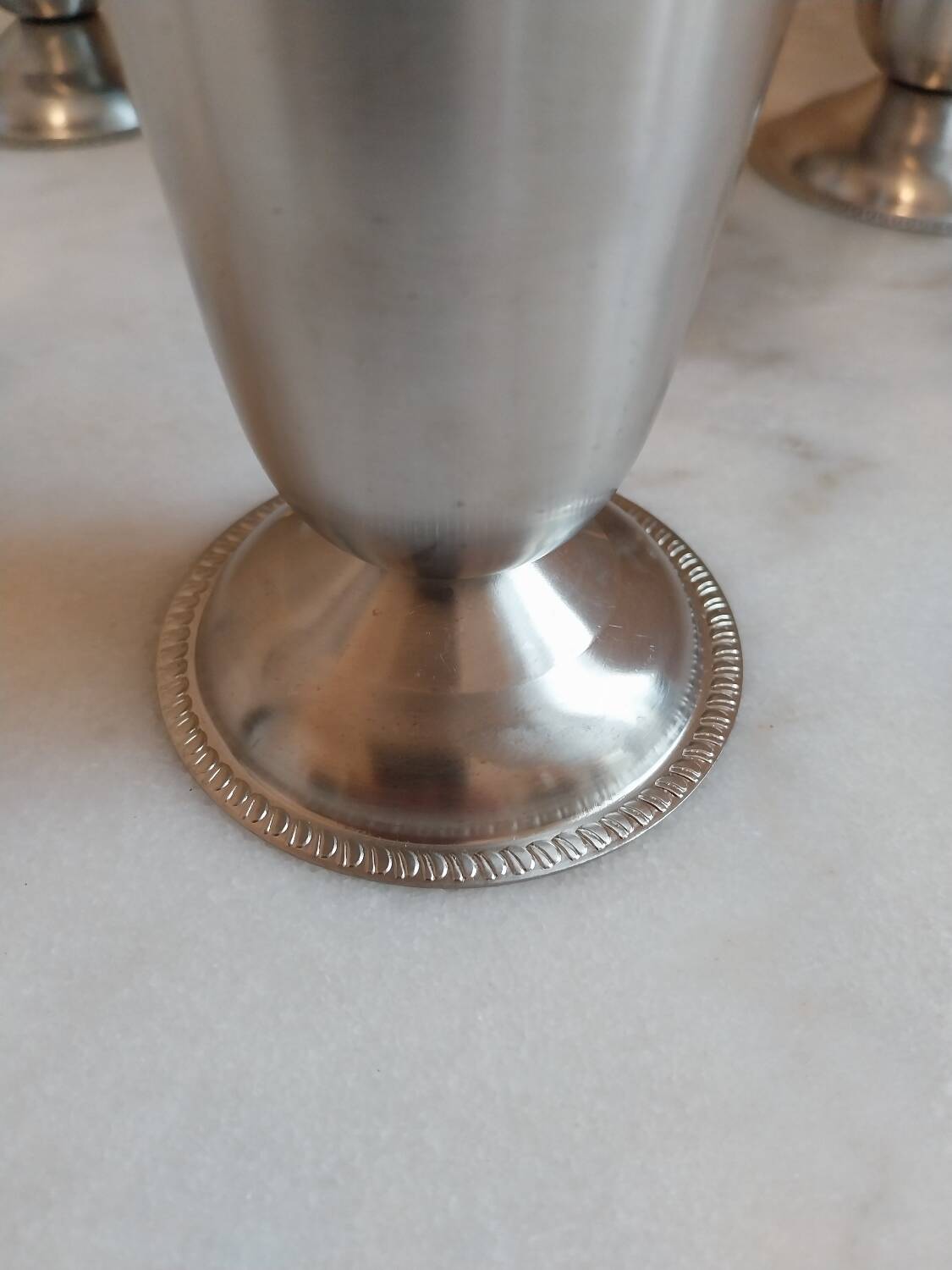 6 stainless steel bowls