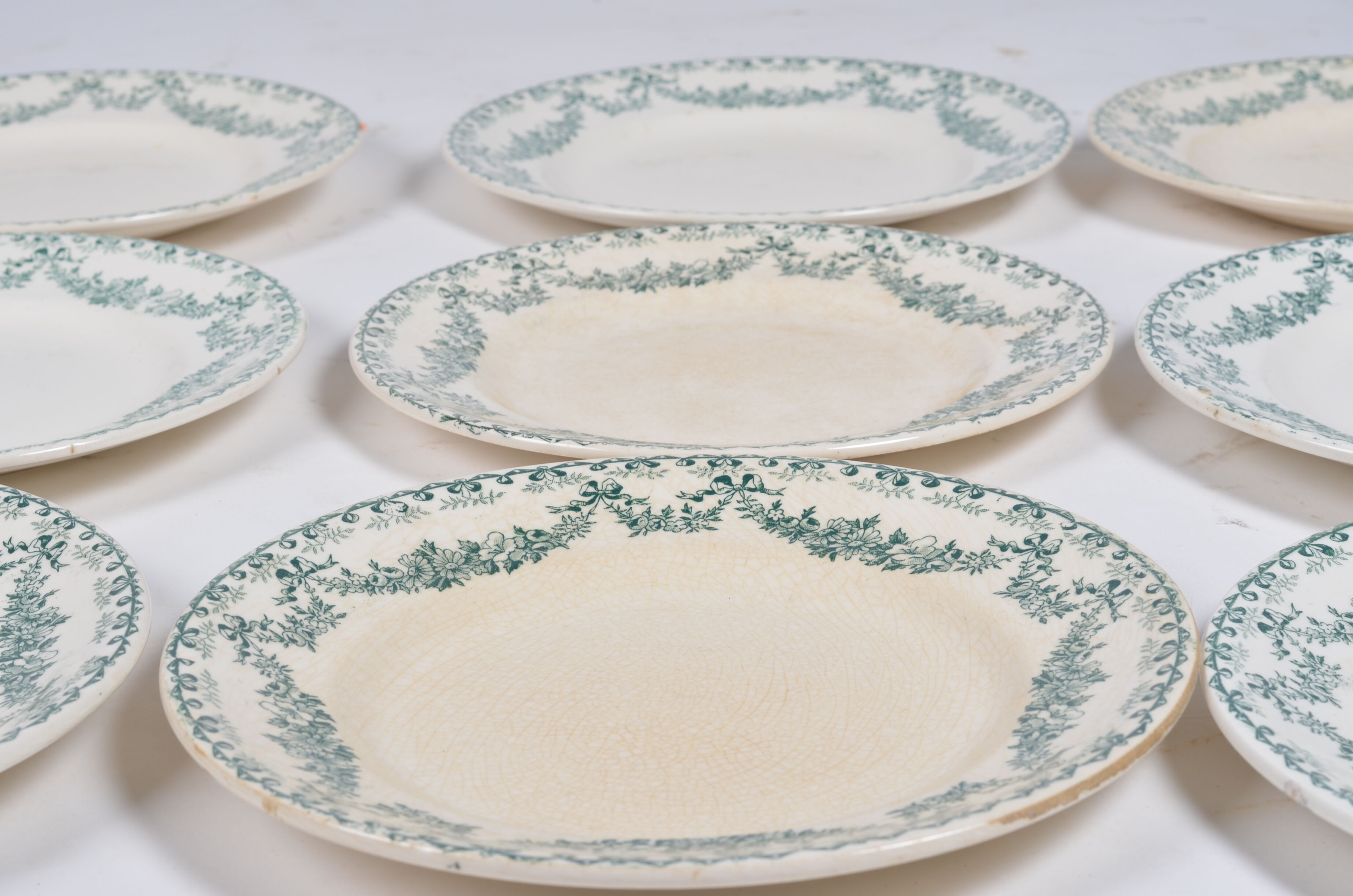 Longwy dessert plates