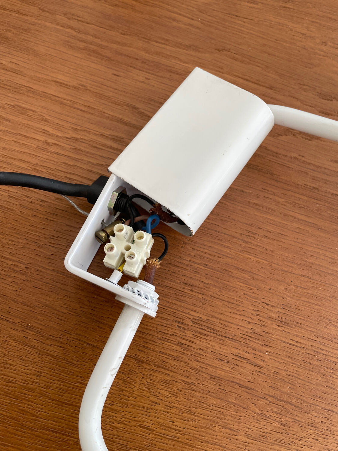 Vintage Scandinavian design suspension