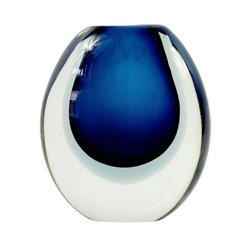 Vase en verre artistique scandinave du milieu du siècle - Vicke Lindstrand pour Kosta, années 1950