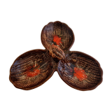 Flat servant beggar trilobed in Vallauris