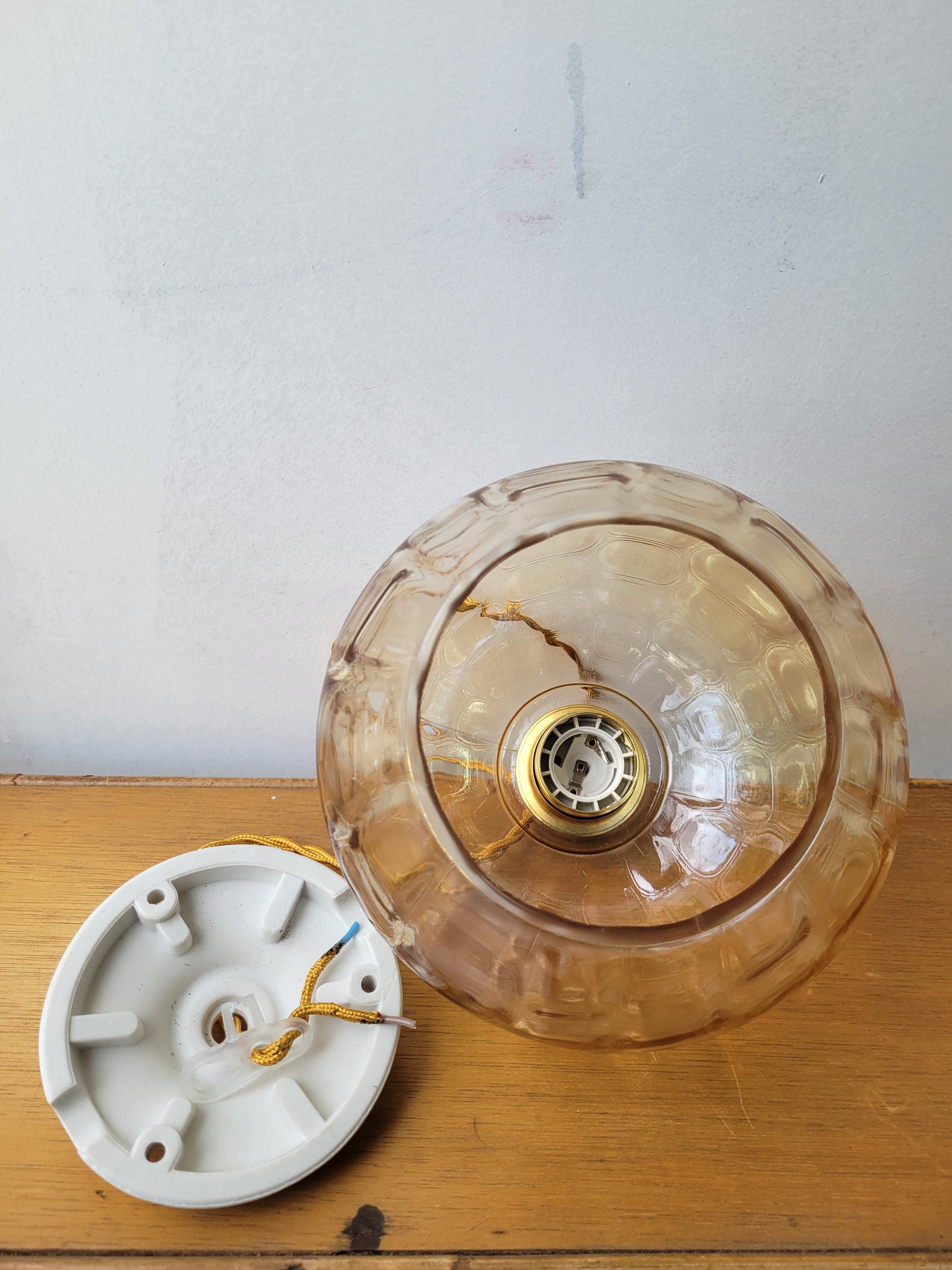 Suspension en verre fumé