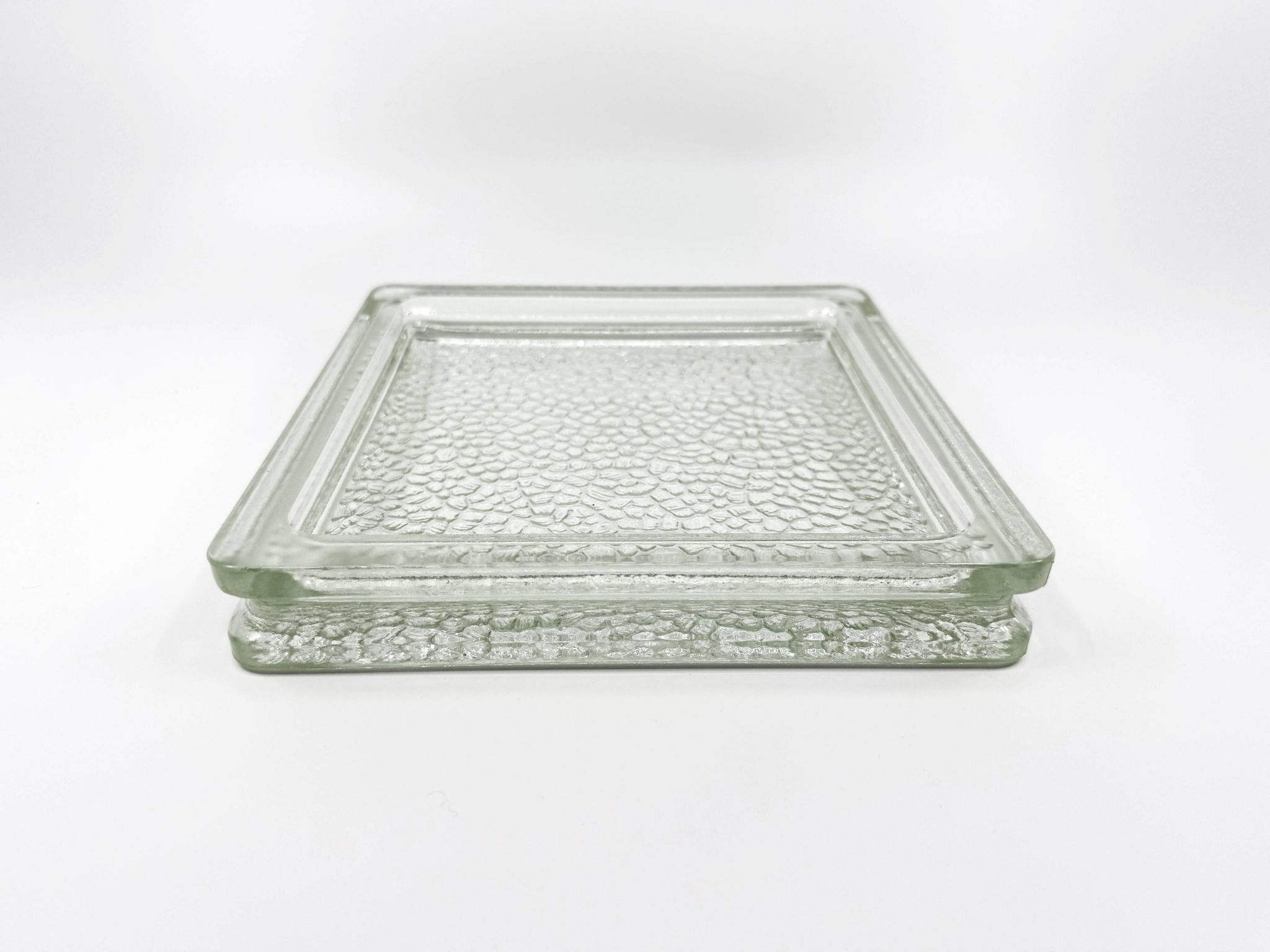 Nevada molded glass pocket emptier • Saint-Gobain • 1950