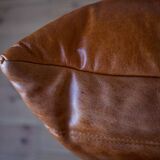 Ensemble de canapés Togo 2 et 3 places en cuir, attribués à Michel Ducaroy pour Ligne Roset