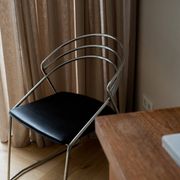 2 Vintage Design 80s Stylistic Wire Steel Chairs Chrome