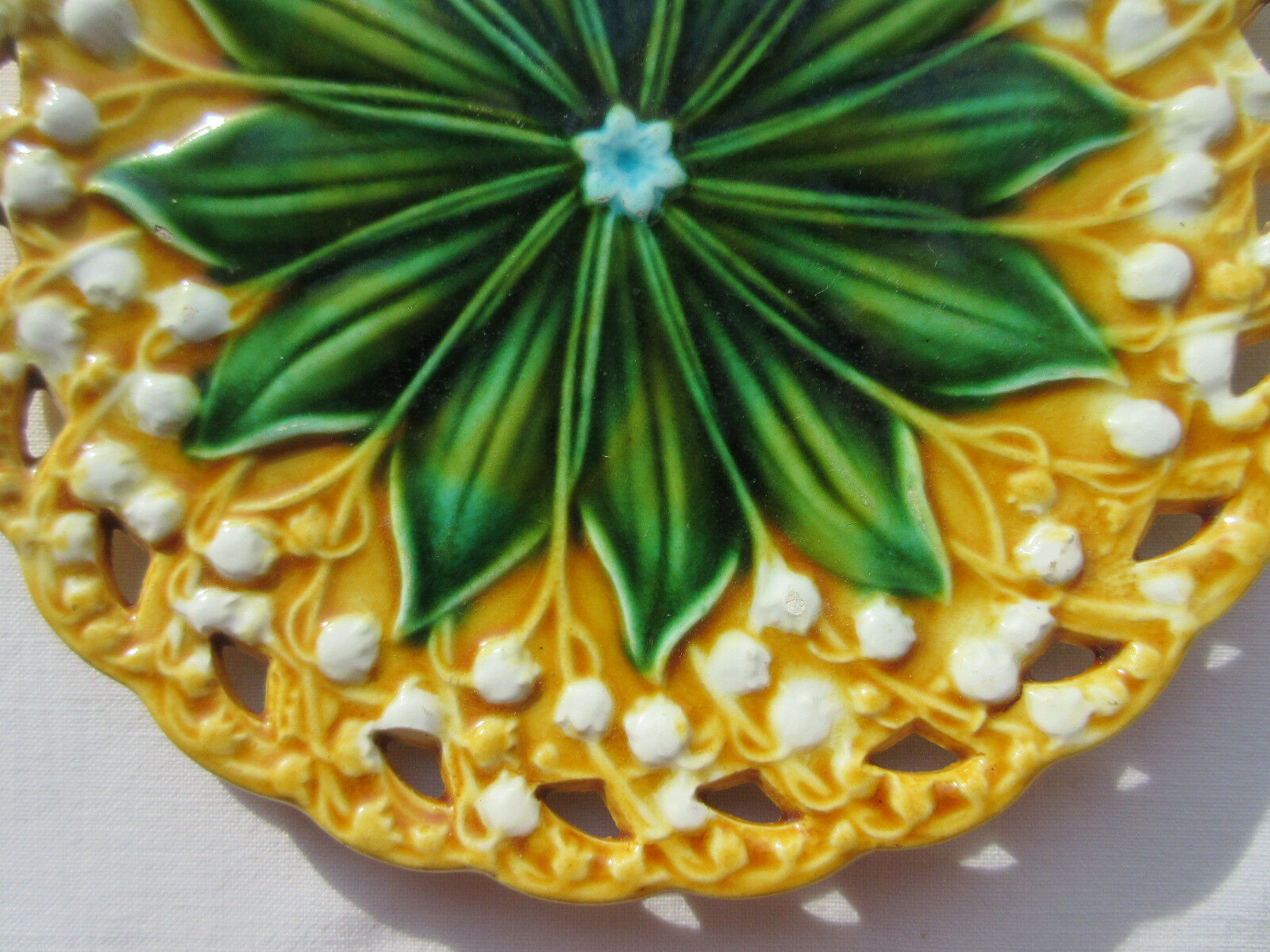 Art Nouveau open dabbling plate, Schramberg: Muguet yellow background