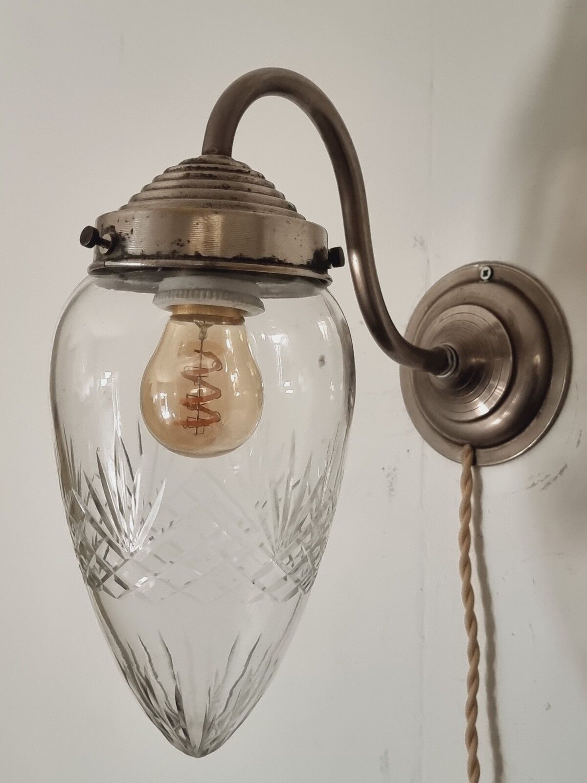 Art deco wall lamp from france