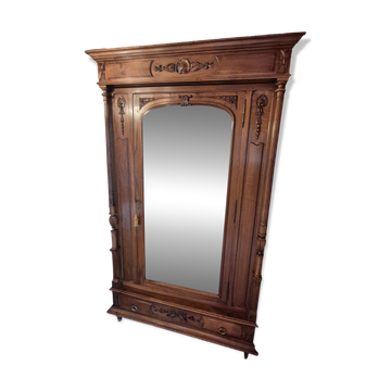 Armoire ancienne sculptée – bois massif style Louis Philippe