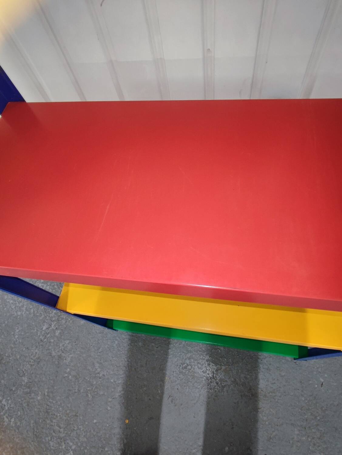 80s colored shelves.