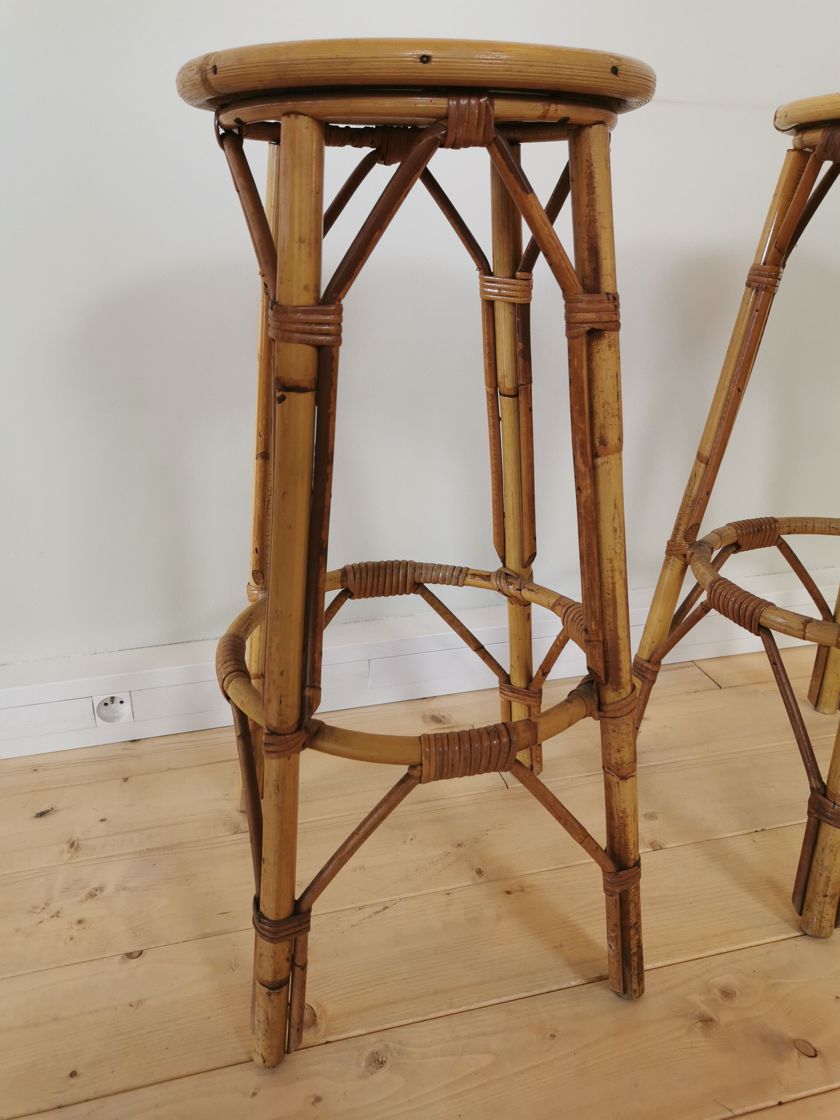 Bar et tabourets en rotin des années 50/60