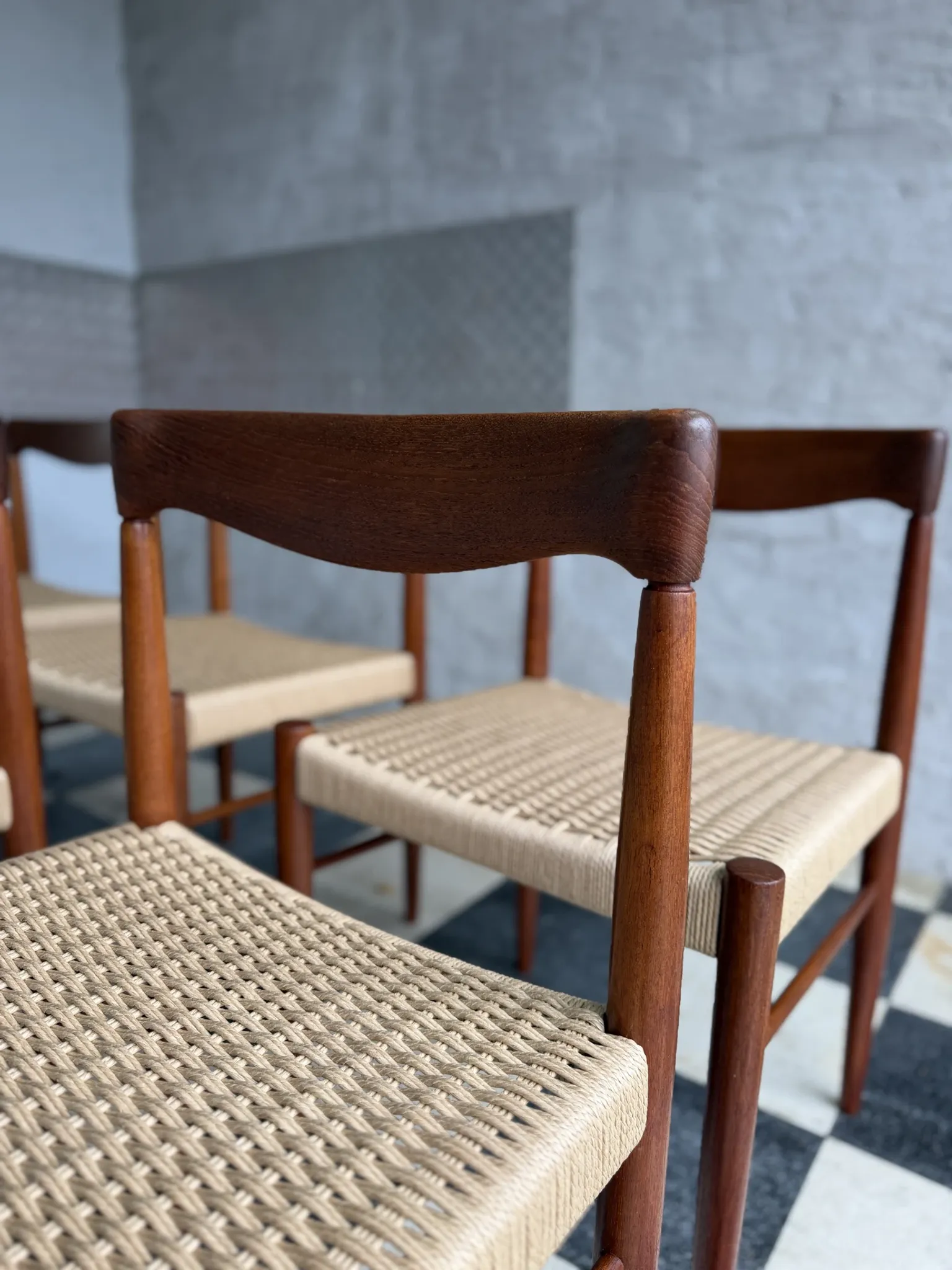 Set of 6 HW Klein chairs for Bramin
