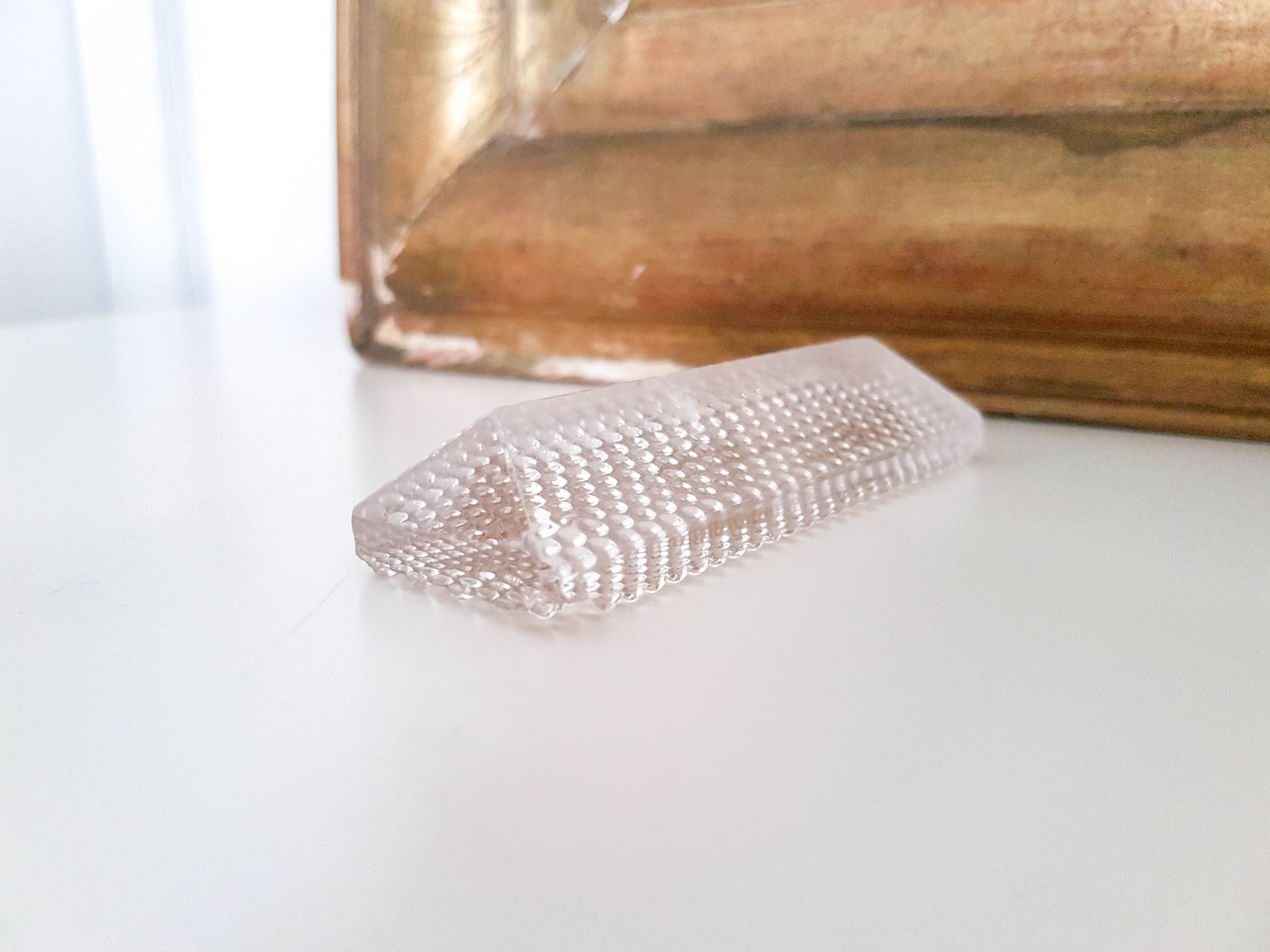 Lot of 6 bubbled glass knife holders