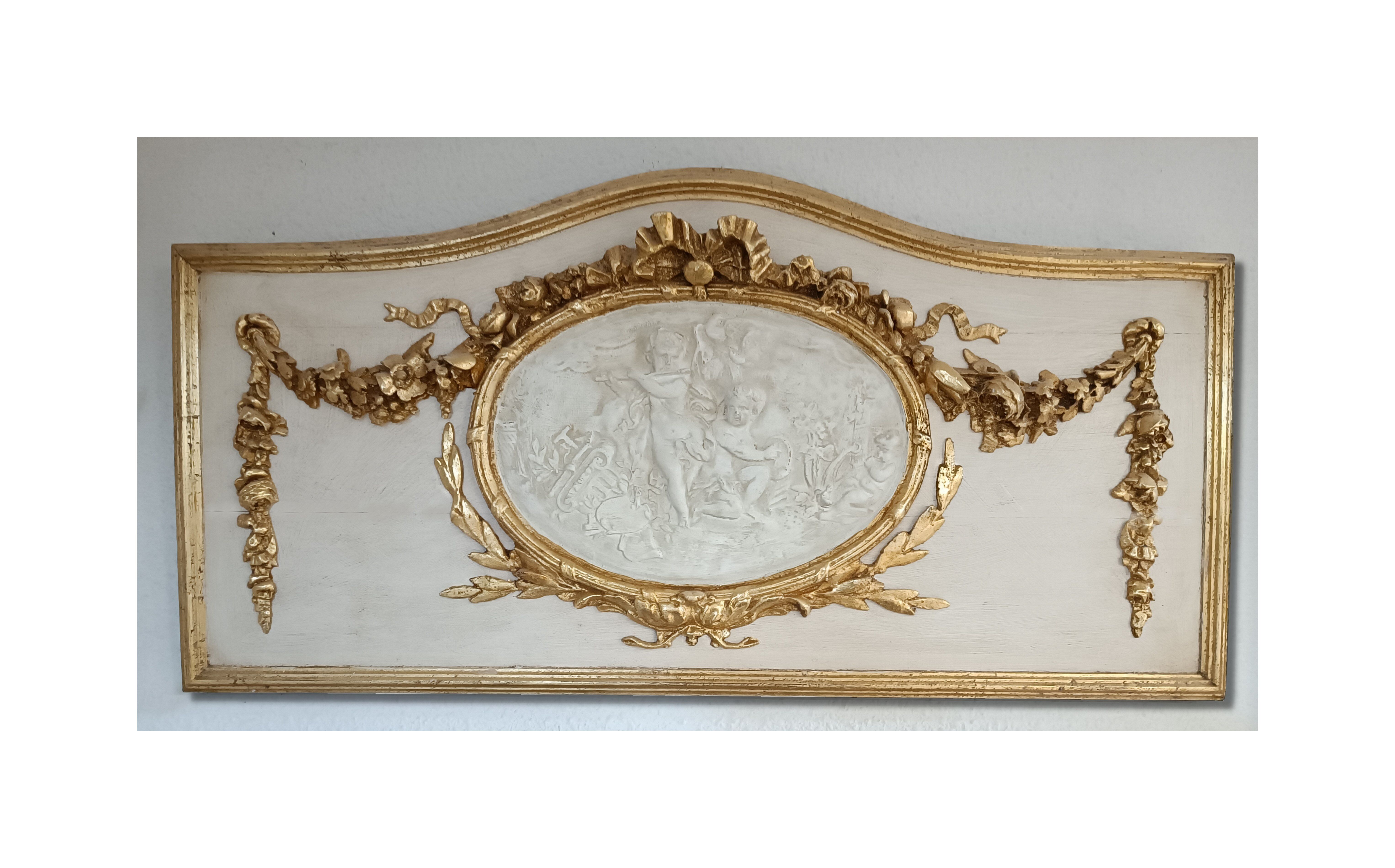 Top of door decorative paneau gilded wood