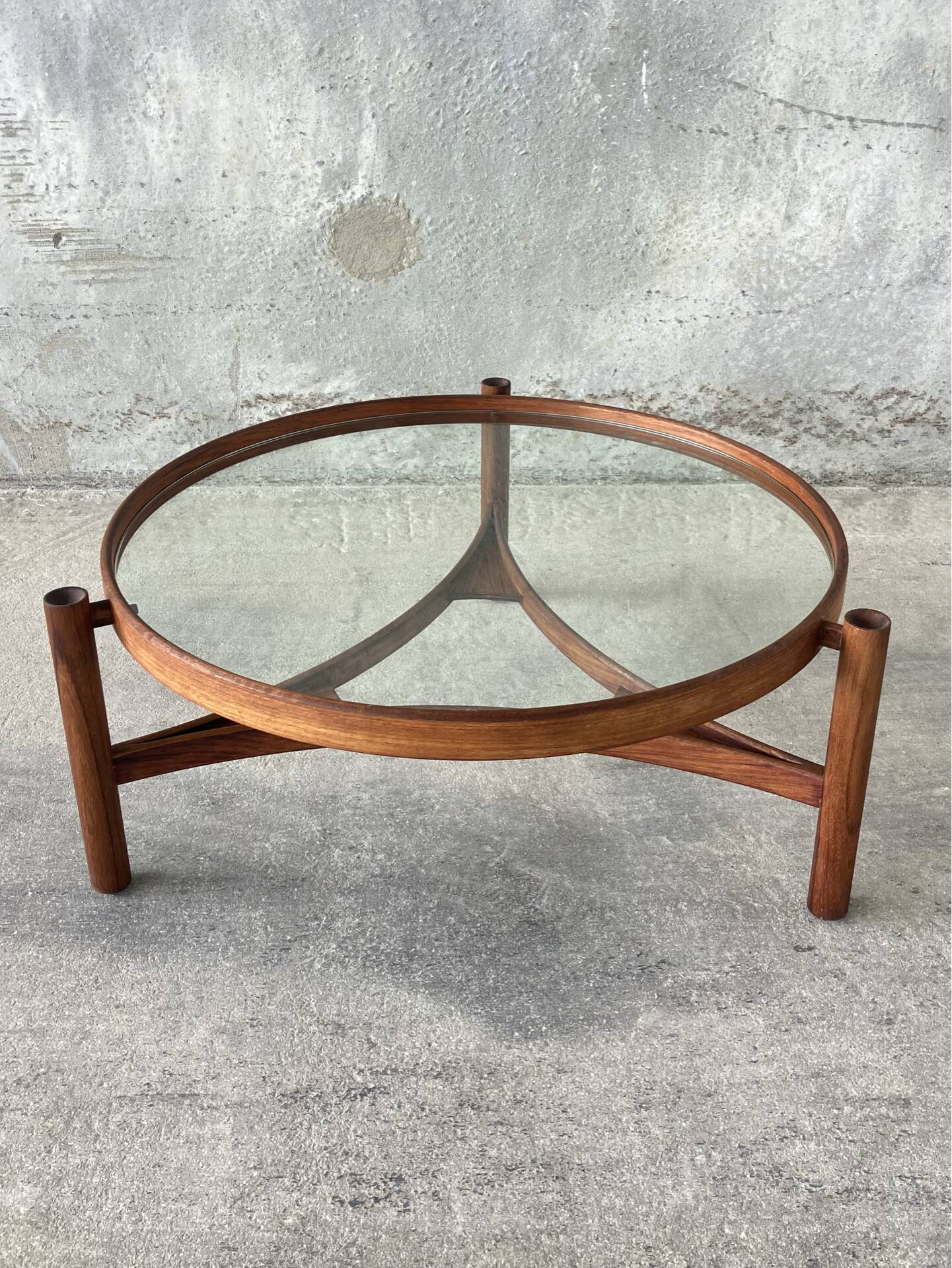 Table basse modèle 775 de Gianfranco Frattini, Cassina, Italie, 1964