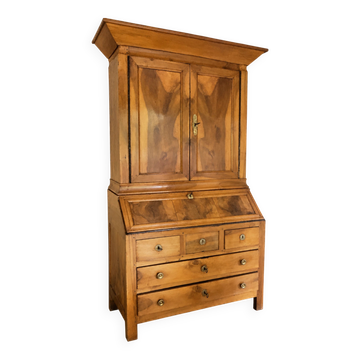 Two-body Scriban secretary