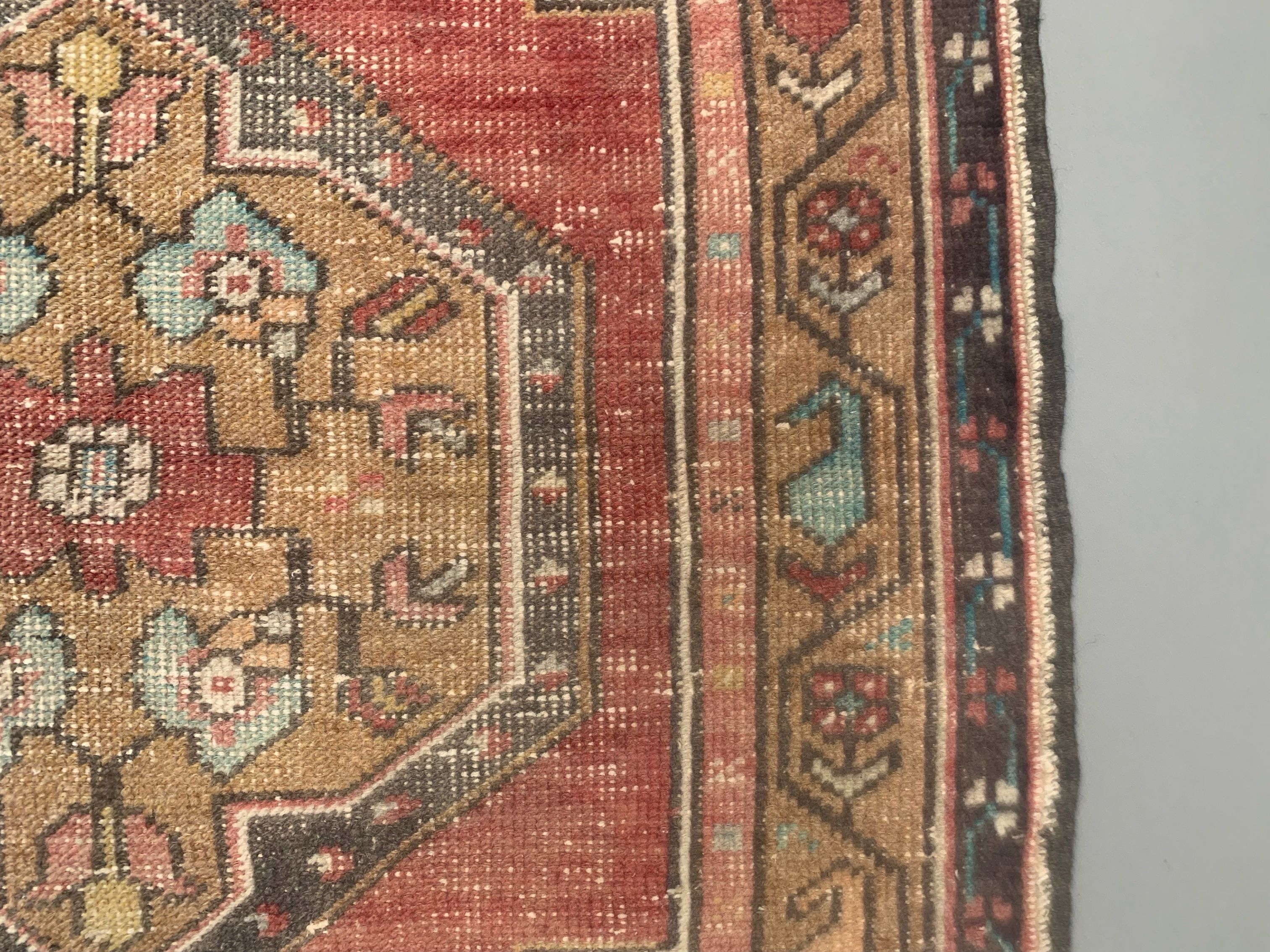 Vintage turkish oushak rug 150x87 cm carpet