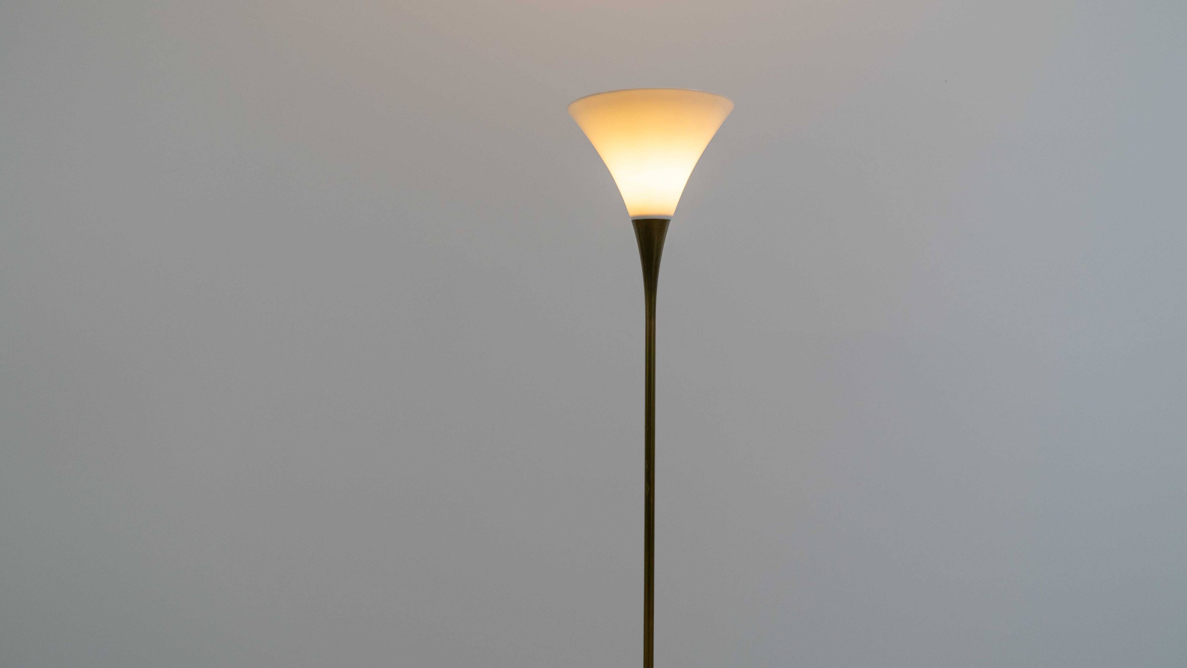Lonea Floorlamp in brass by Florian Schulz