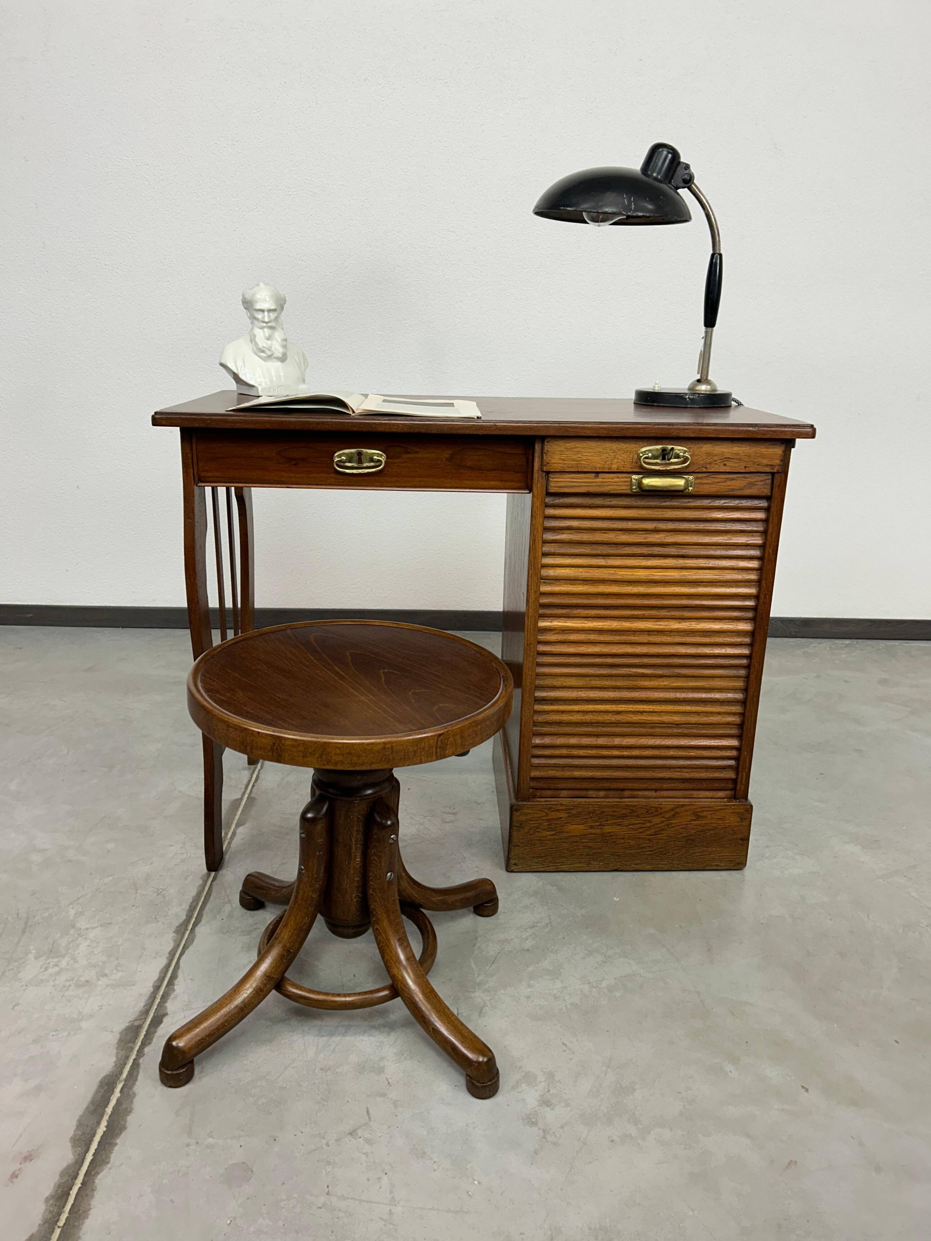Petit bureau art déco