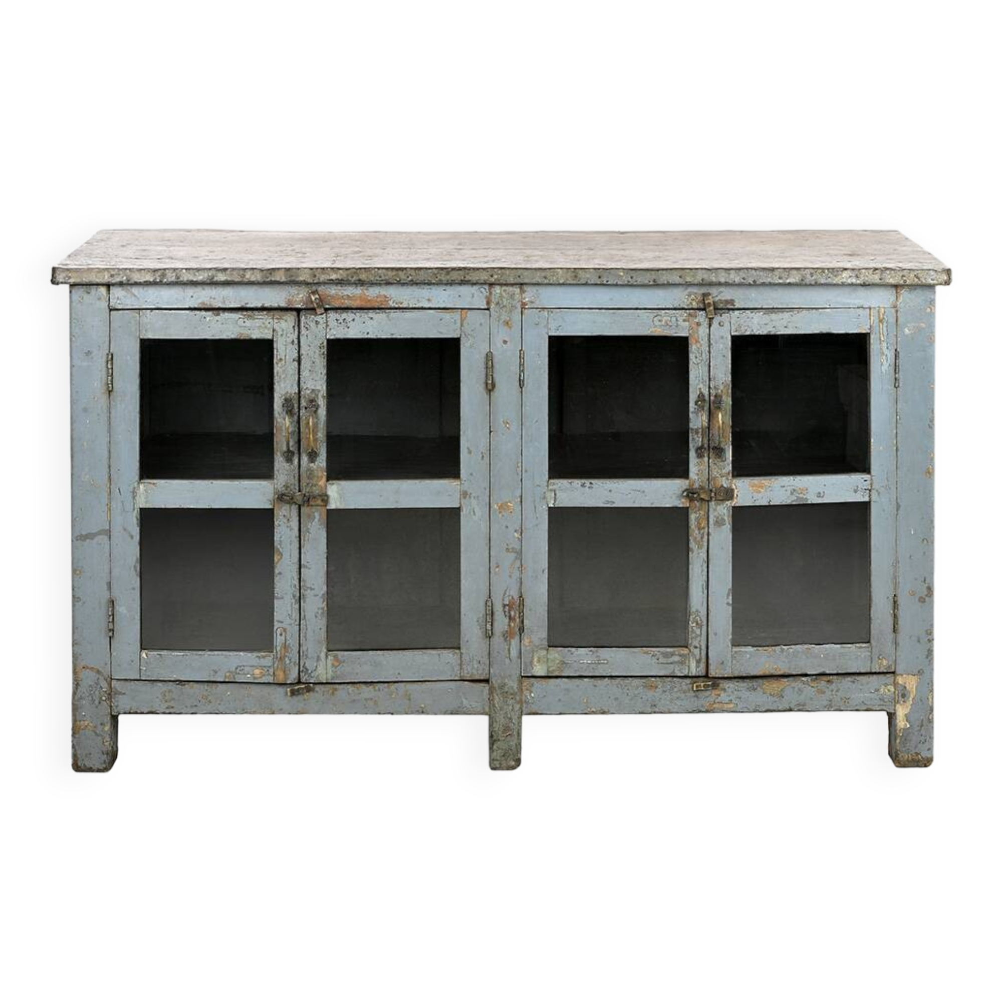 Glazed sideboard in patinated solid wood