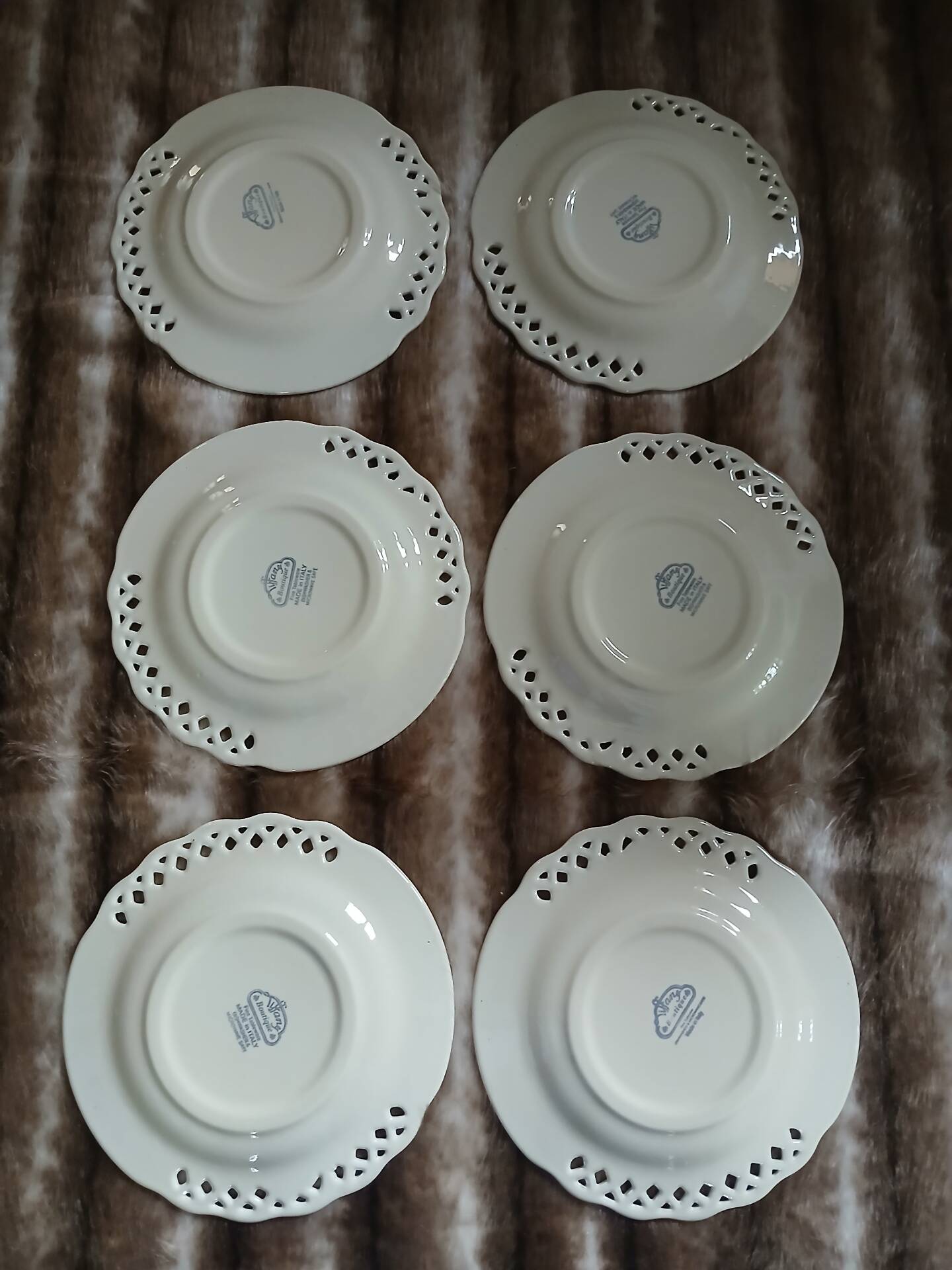 12 Italian ceramic plates