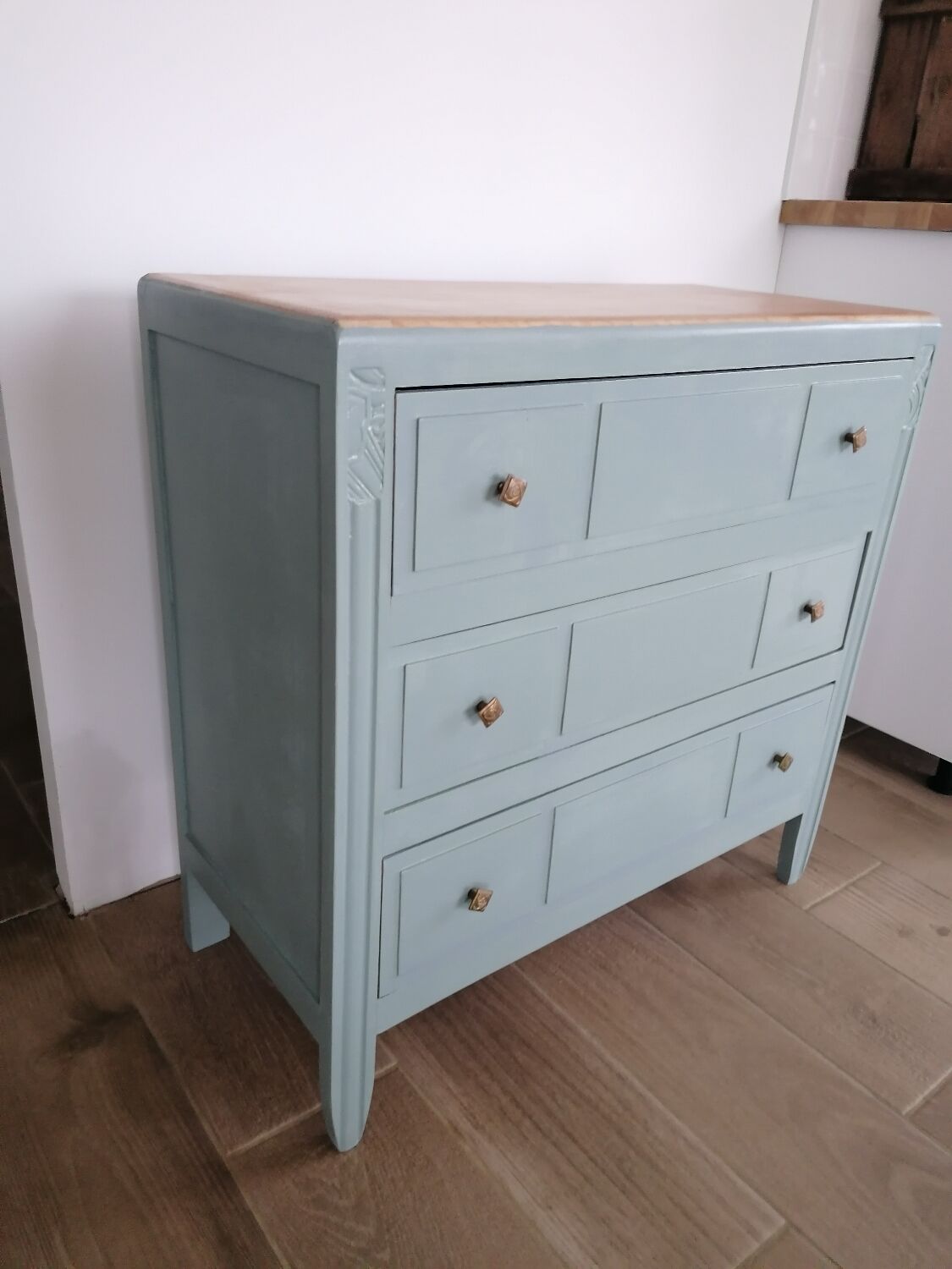 Art Deco chest of drawers