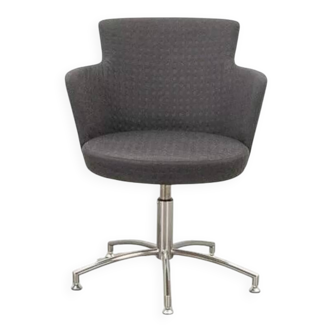 Fauteuil pivotant en tissu gris de Axelson pour Garnas, Suède 2014
