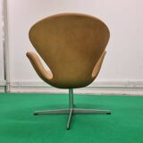 Paire de chaises Arne Jacobsen Swan Fritz Hansen