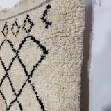 Handmade Moroccan Berber rug 185 x 94 cm