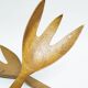 Couverts à sculpté salades à la main du milieu du siècle