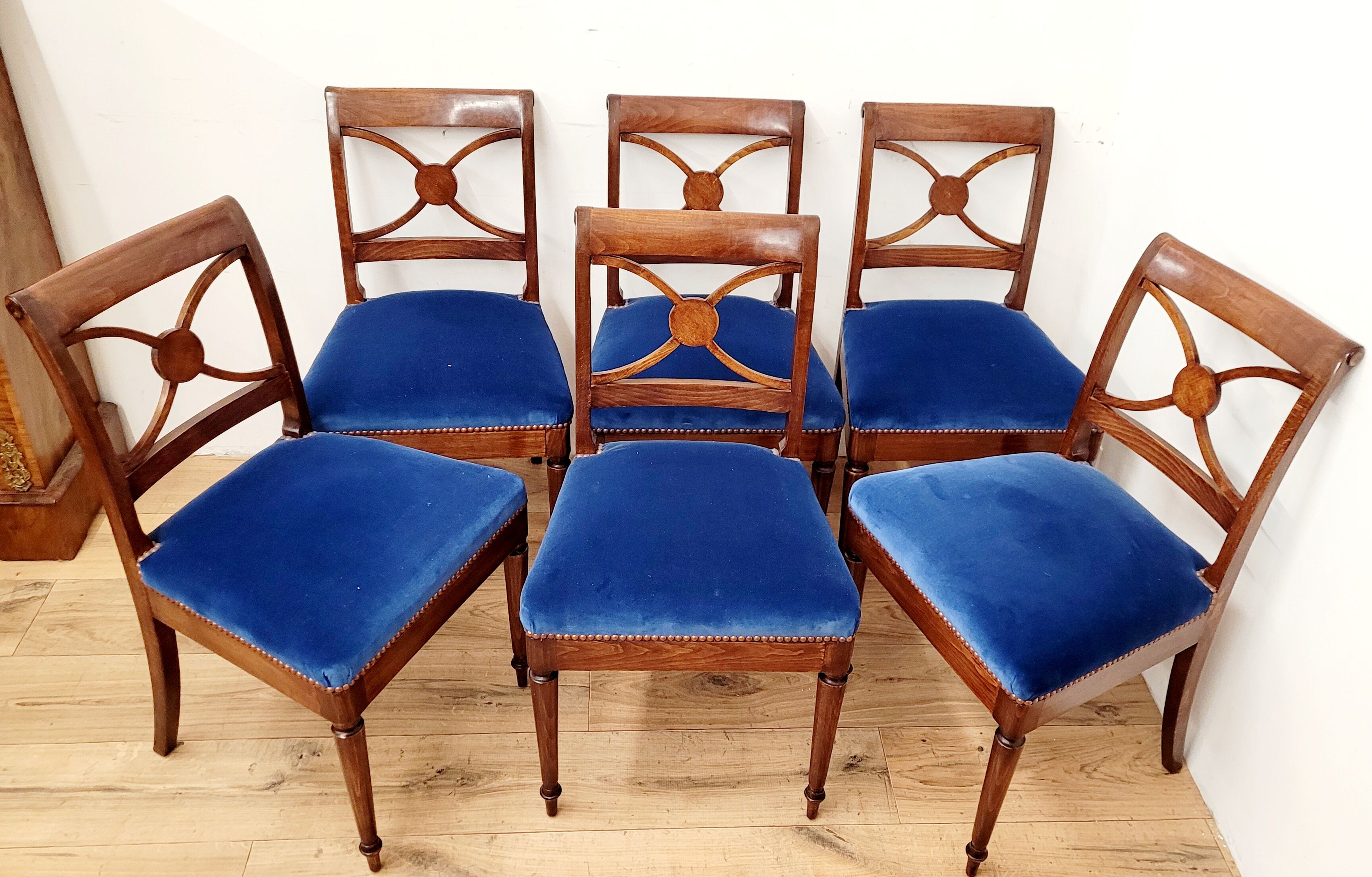 Six chairs in azure blue wood
