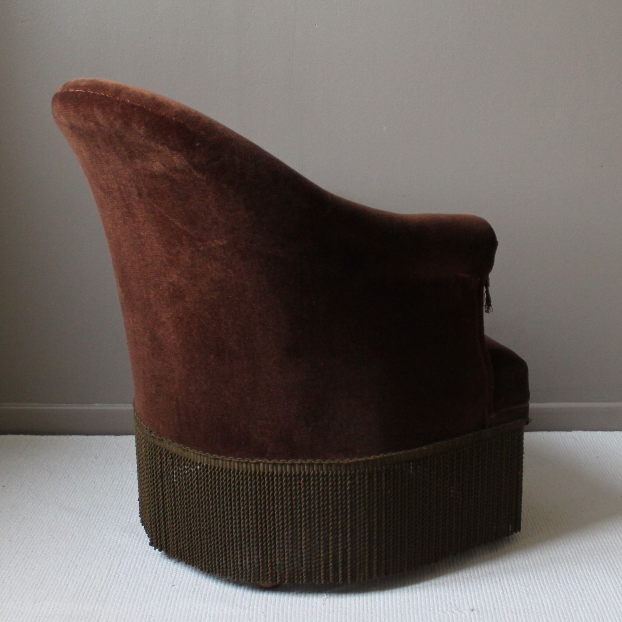 Fauteuil crapaud  & ottoman vintage velours brun profond
