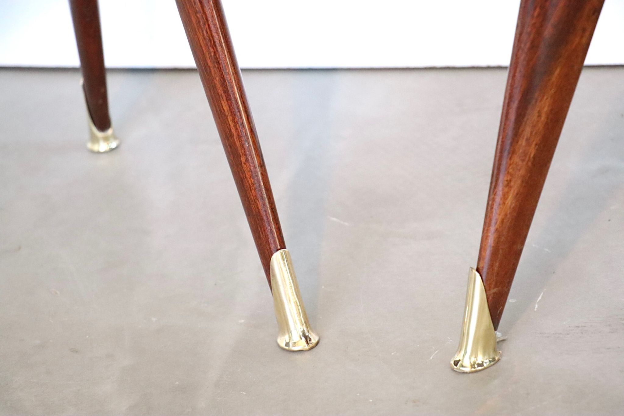 Paire de tables de nuit