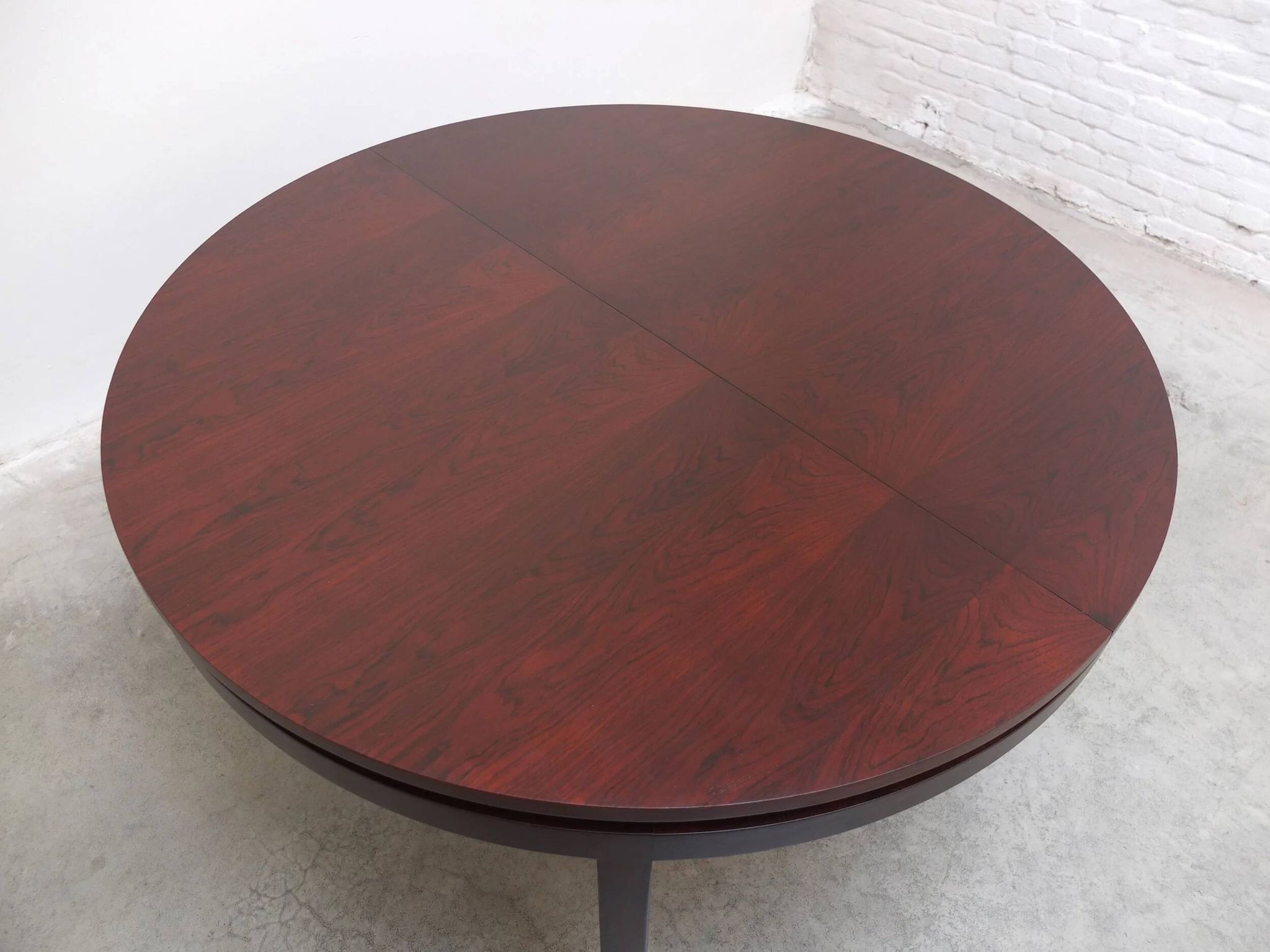 Extendable round to oval dining set by Alfred Hendrickx for Belform, 1960s.