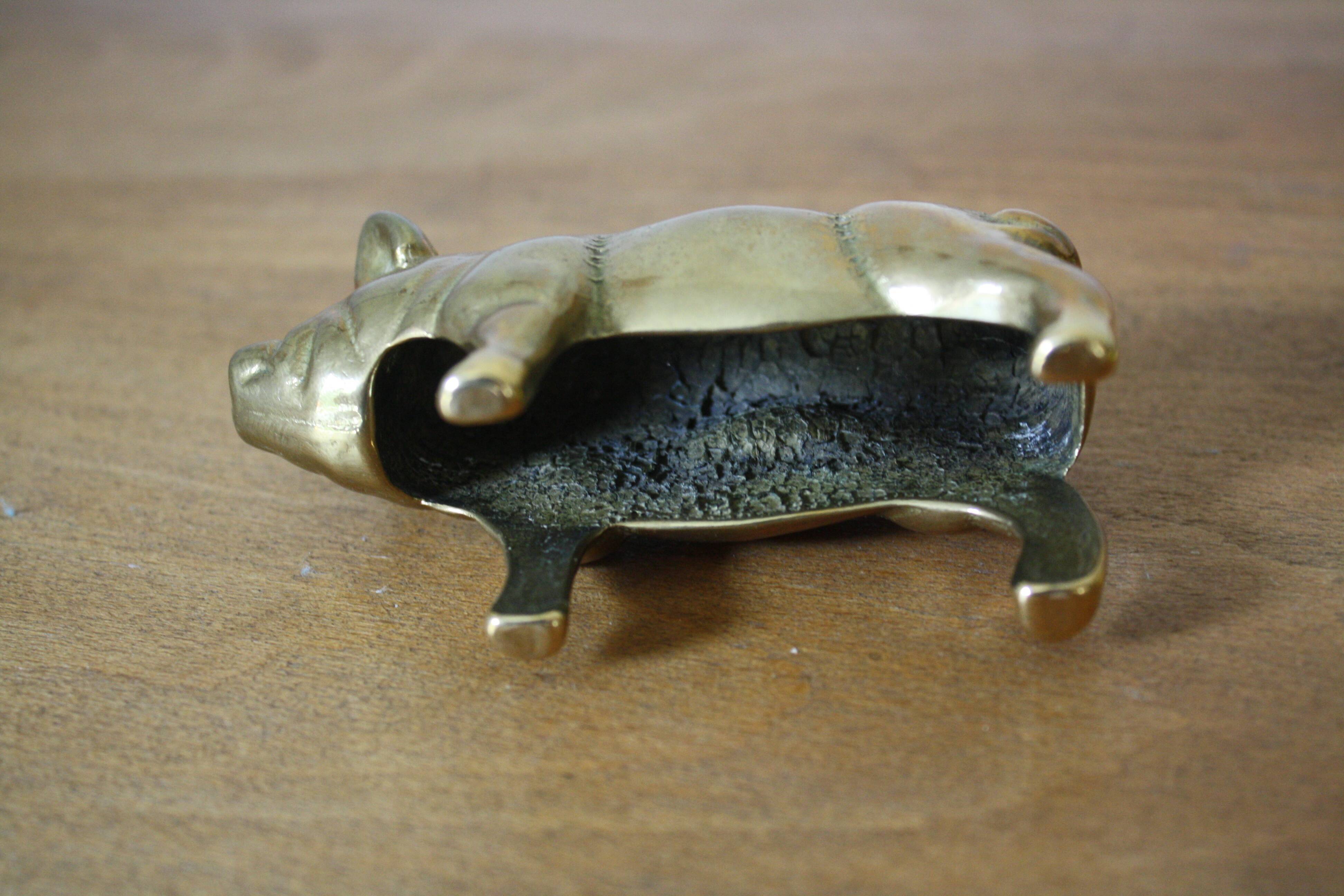 Pig in brass