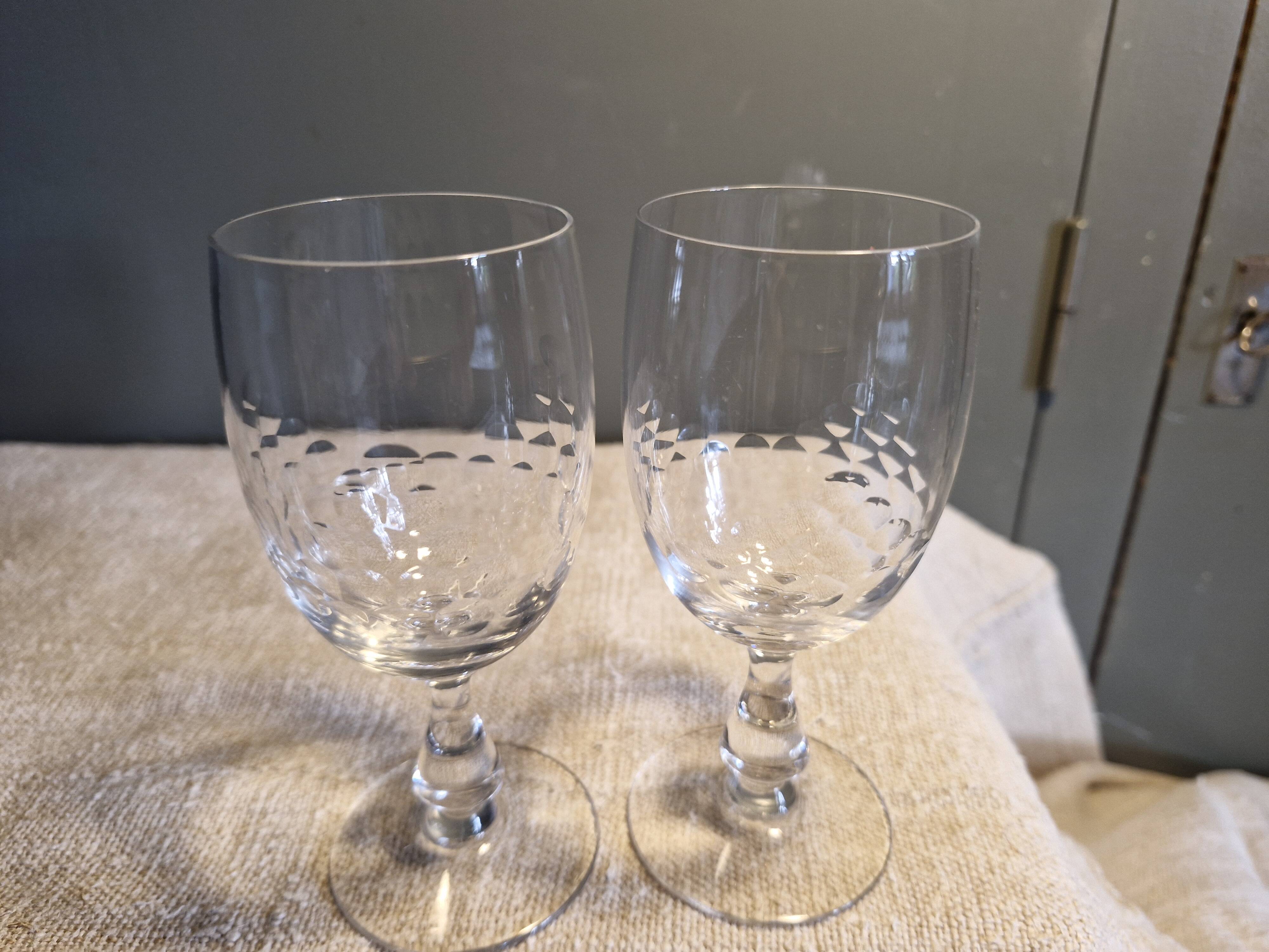 2 antique Baccarat crystal wine glasses, scales model, 1920s/30s