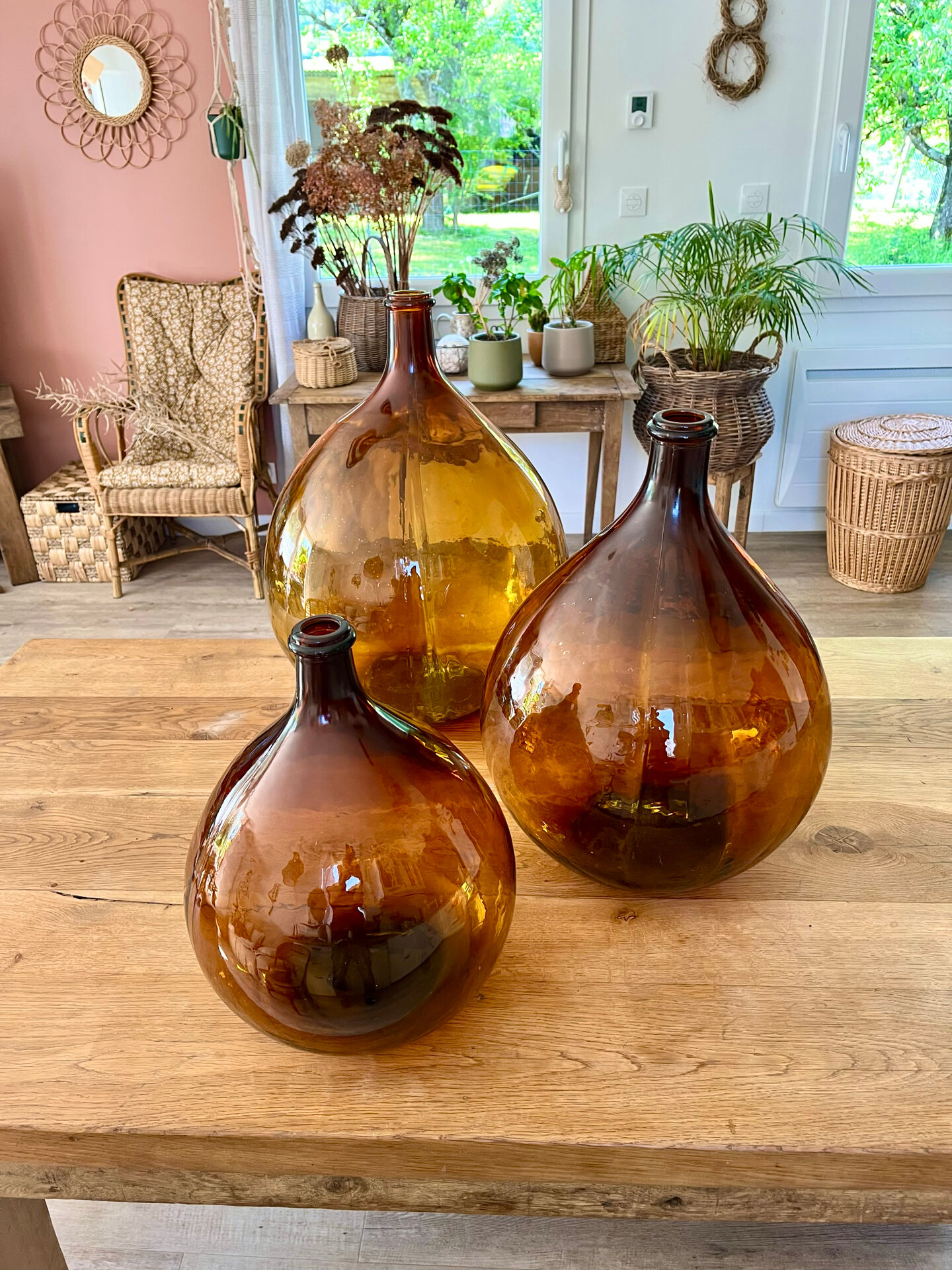 Lot de 3 dame-jeanne ambrées