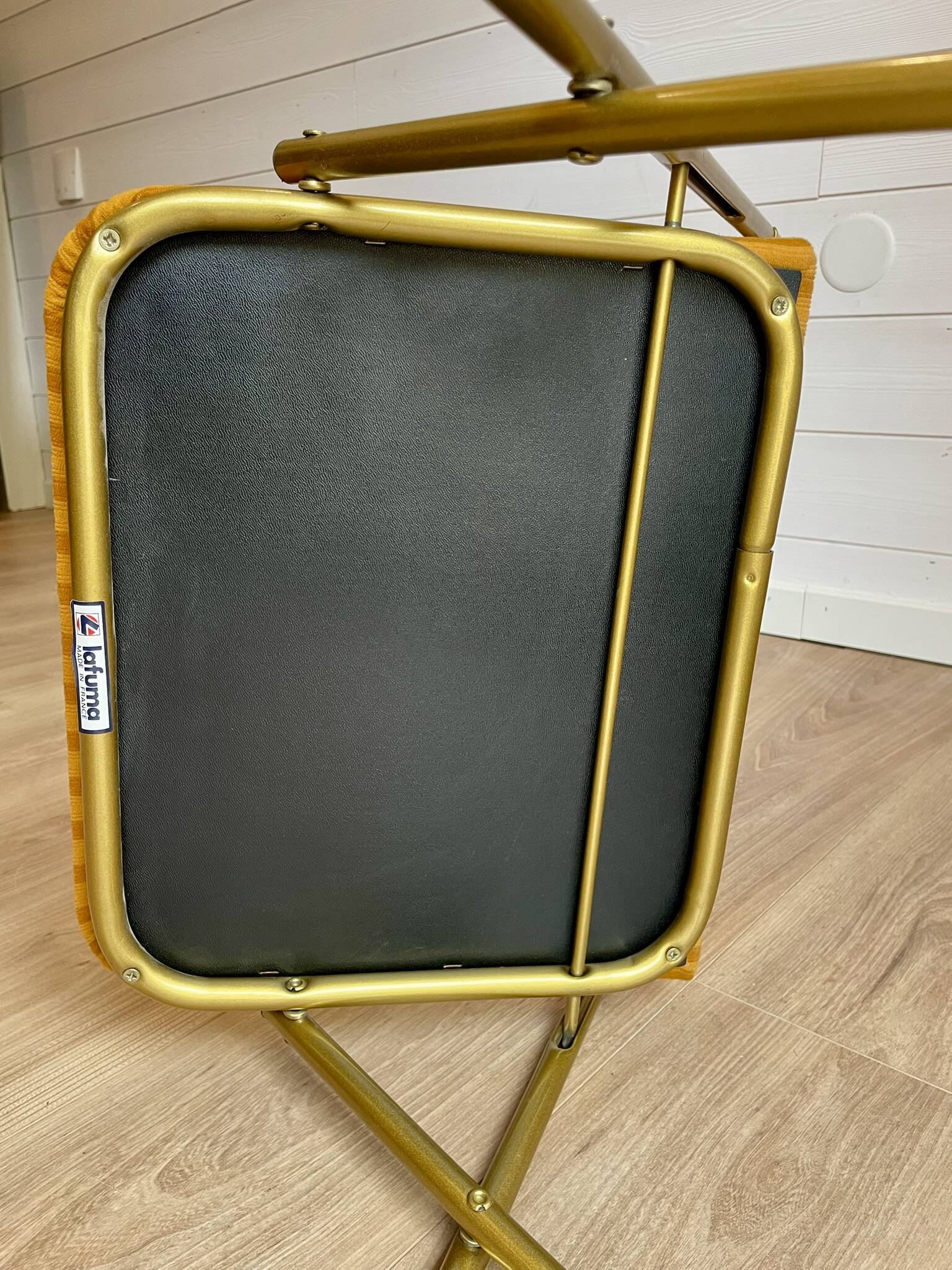 Set of 4 vintage Lafuma CHANTAZUR folding chairs from the 70s in mustard.