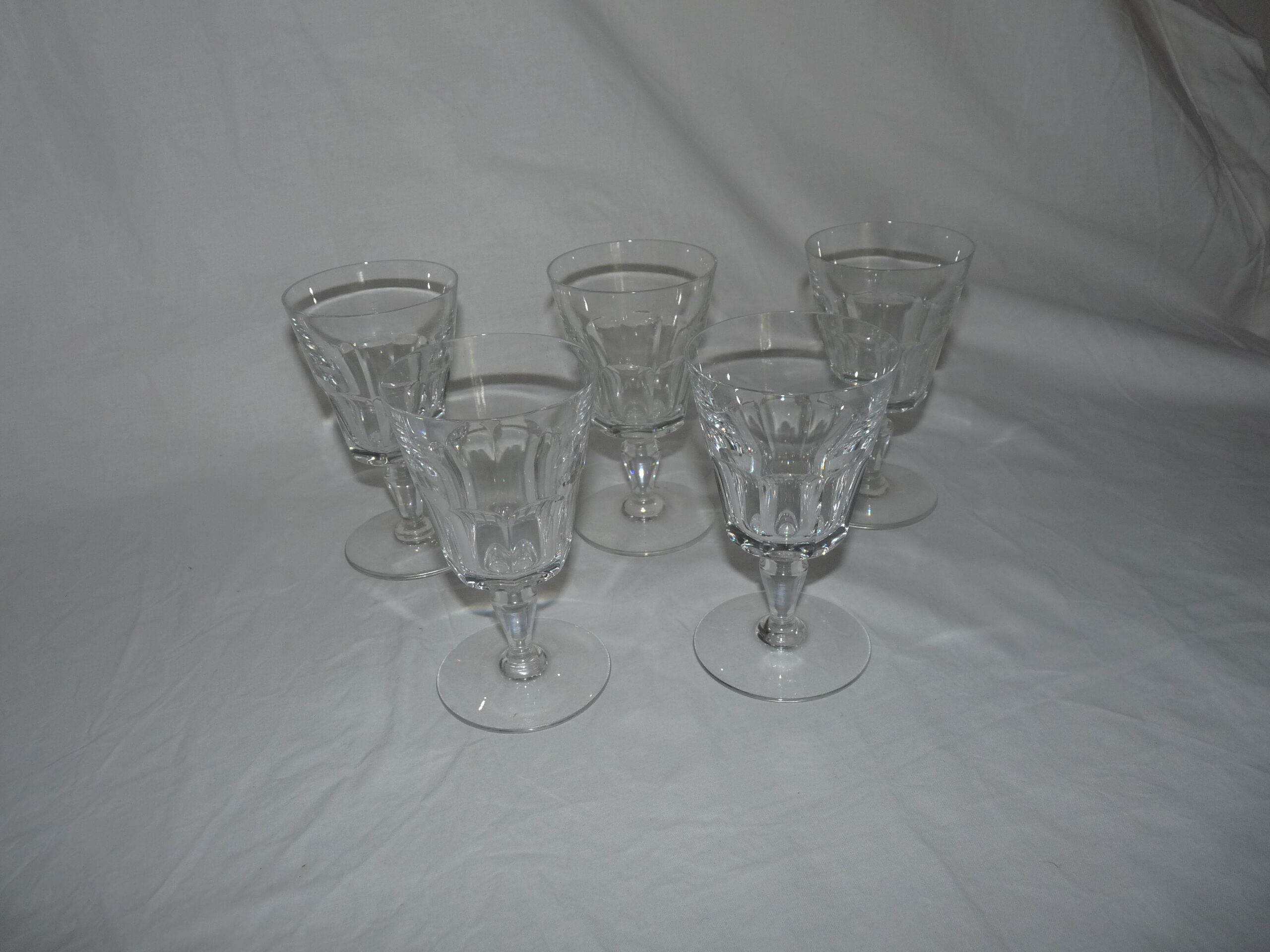 Lot of 5 glasses