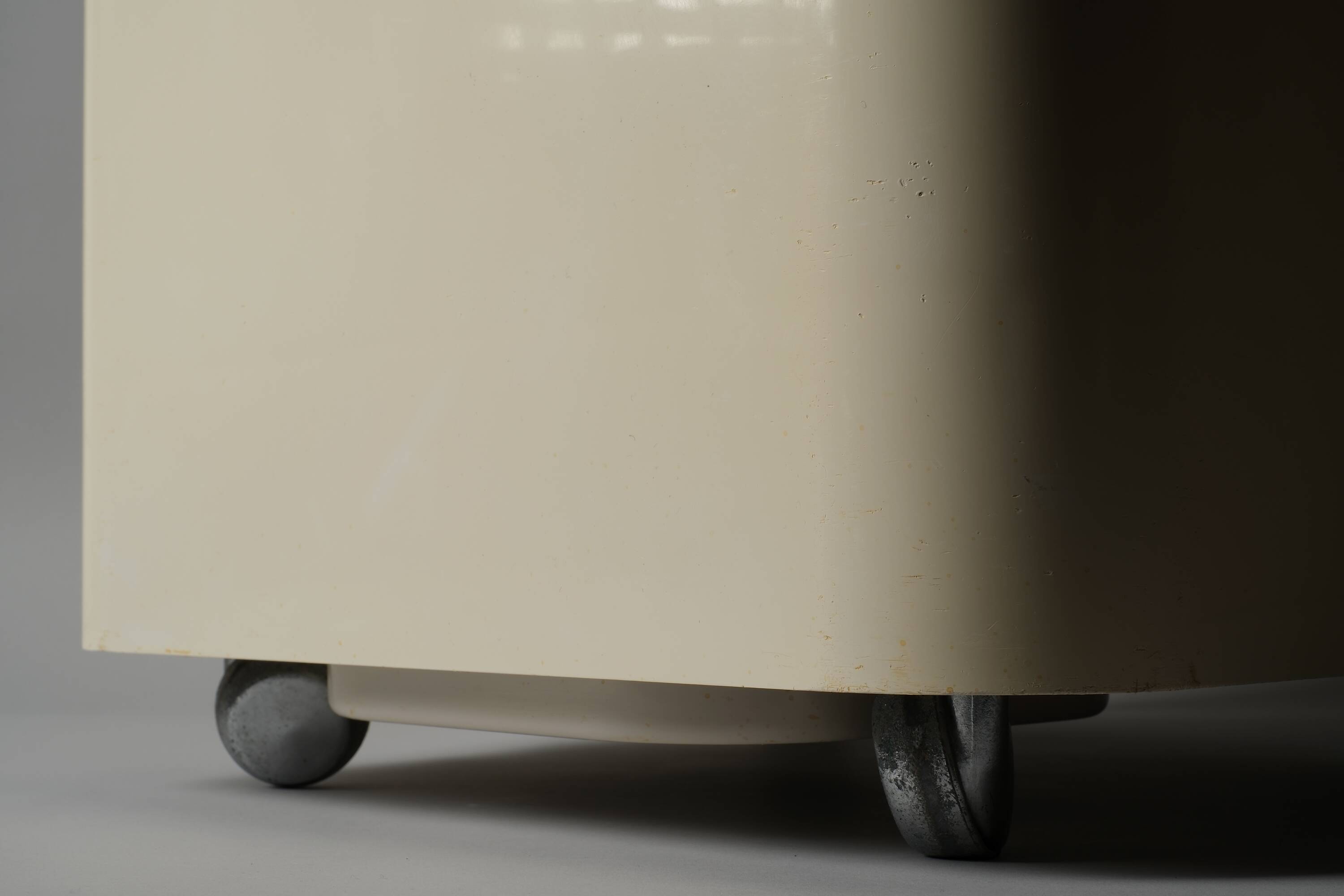 Longato Dime Table by Marcello Siard, Italy, 1970s.