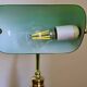 Lampe de notaire opaline verte vintage