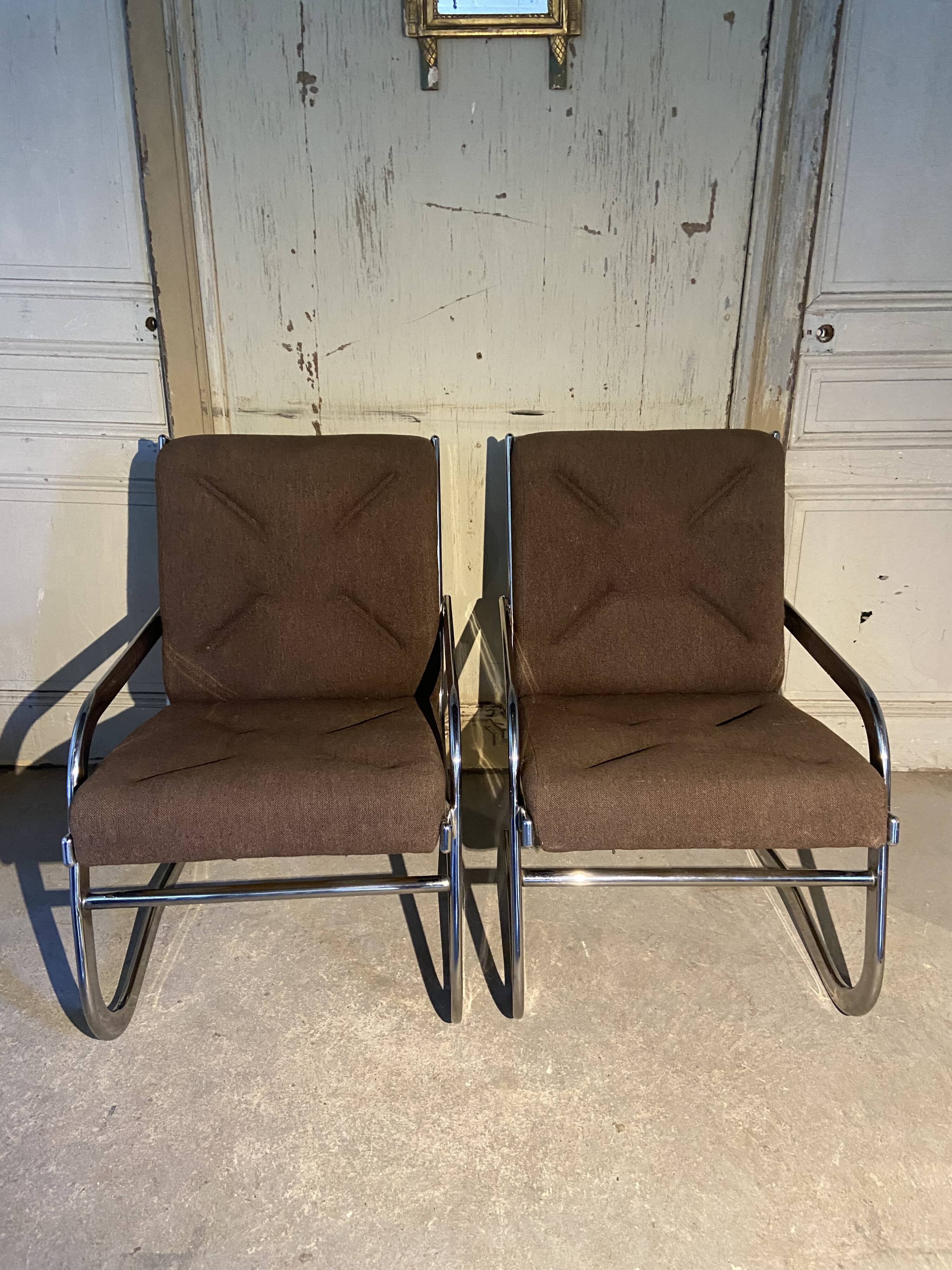 Pair of 70s designer armchairs/chairs in chrome and brown fabric