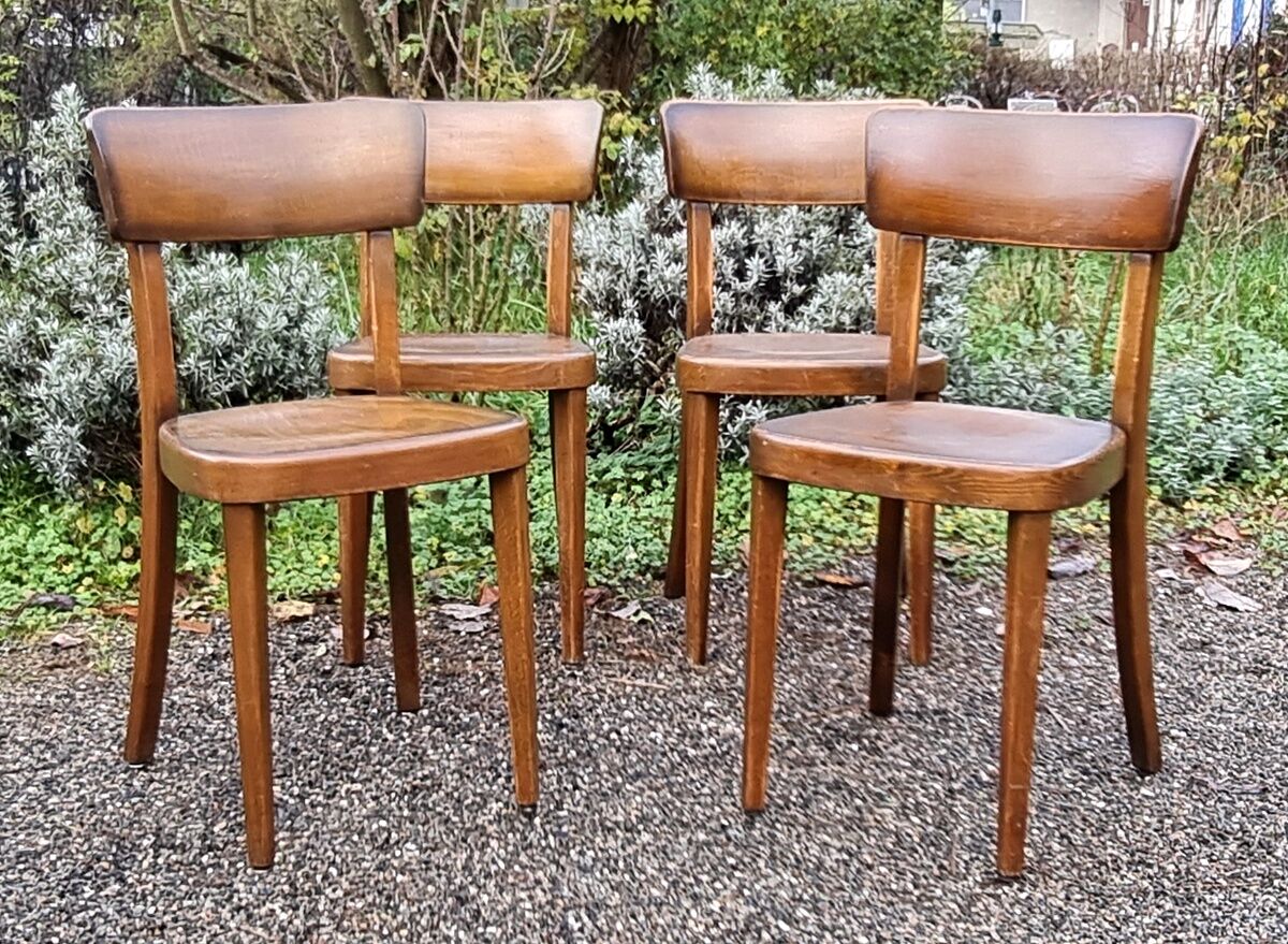 Set of 4 Horgen-Glarus classic model bistro chairs