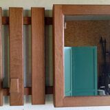 Wall-mounted wardrobe in solid oak